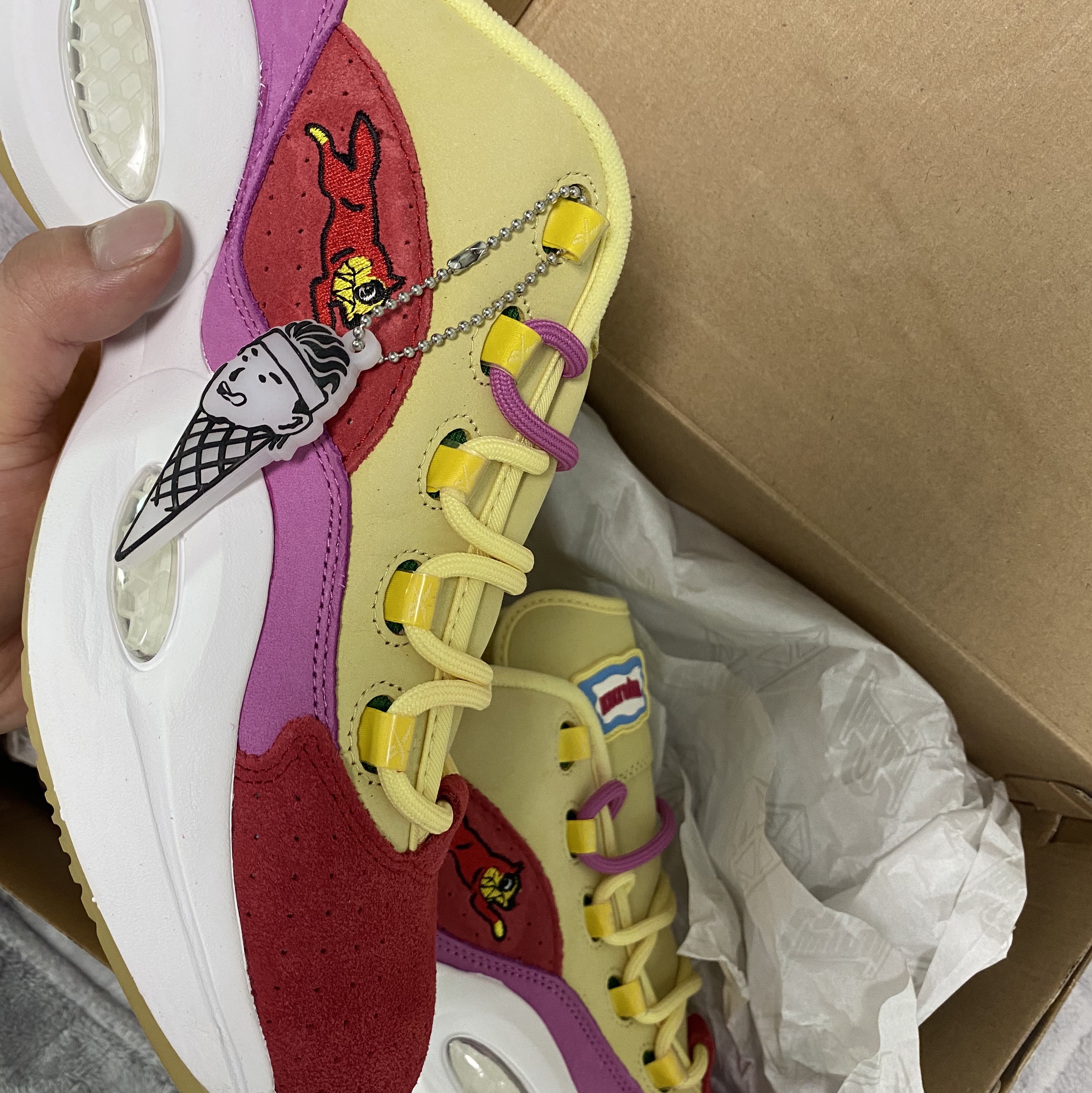 Reebok x Billionaire Boys Club x Icecream Question Low Yellow Red 착용 스타일 - 3