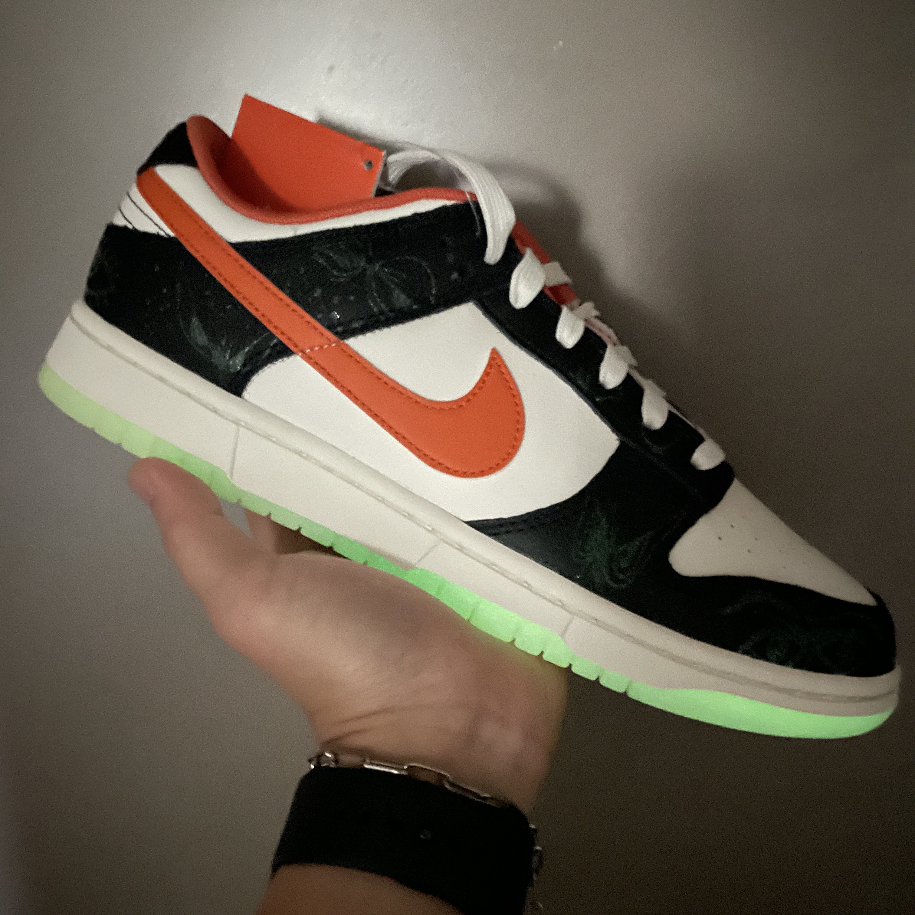 Nike Dunk Low Retro PRM Halloween 착용 스타일 - 2