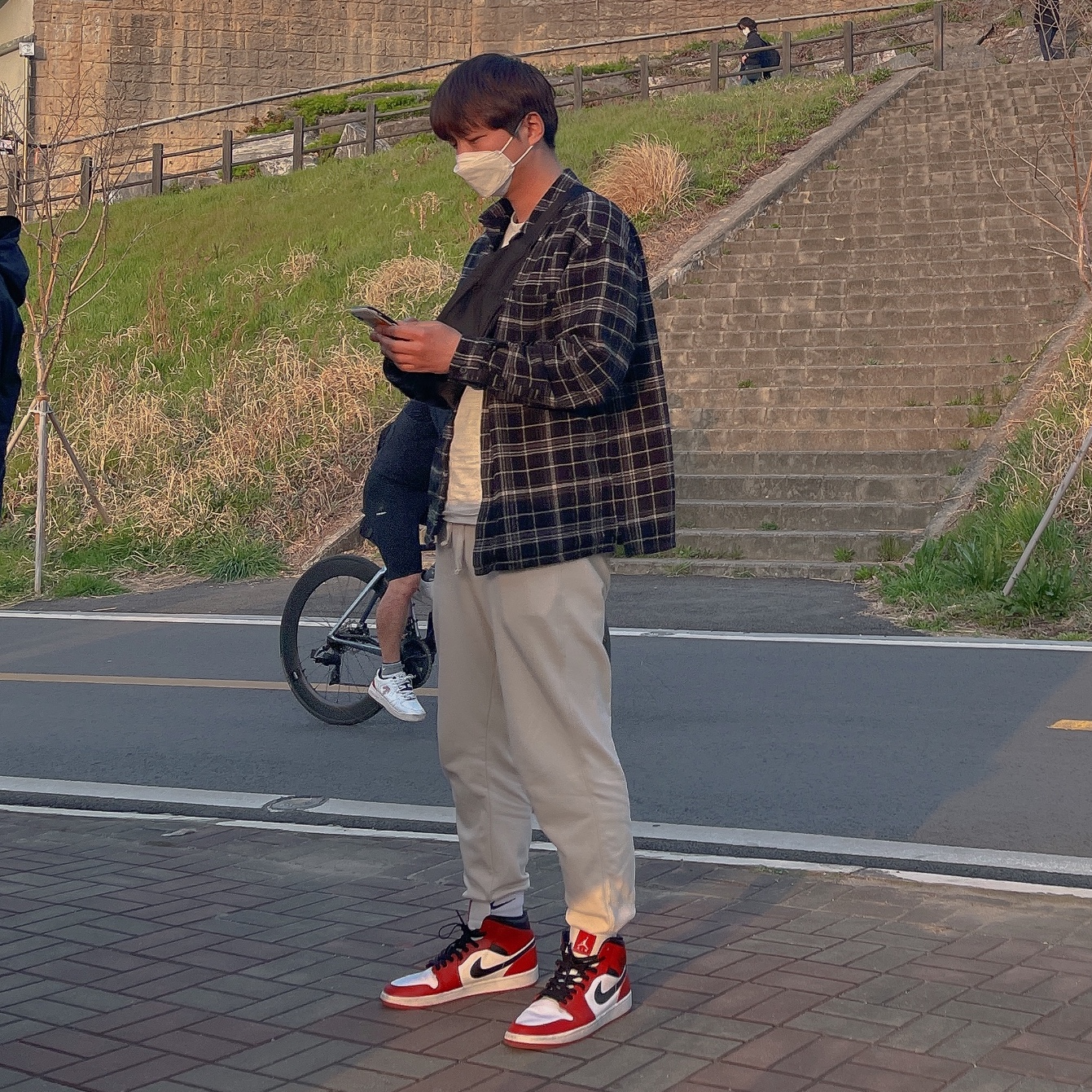Jordan 1 Mid Chicago 2020 착용 스타일