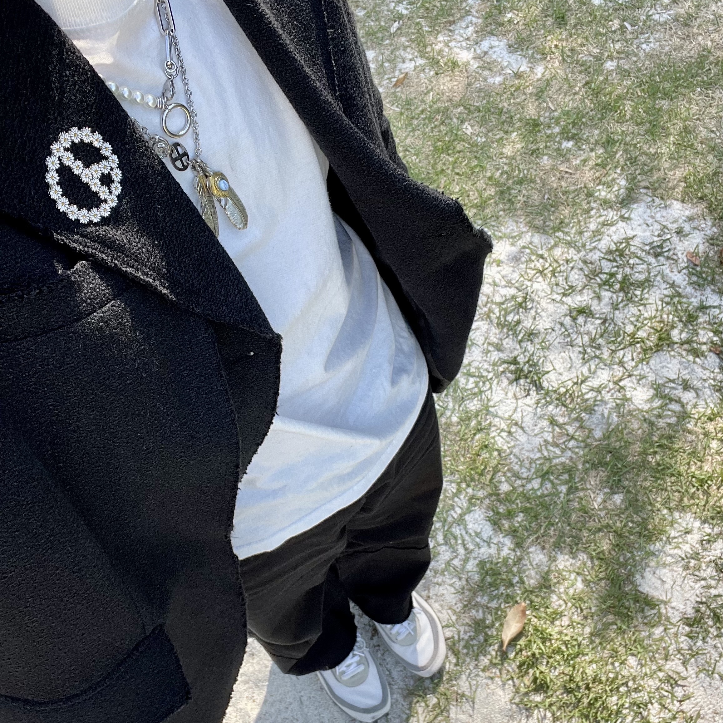 Nike x Sacai LDWaffle Summit White 착용 스타일