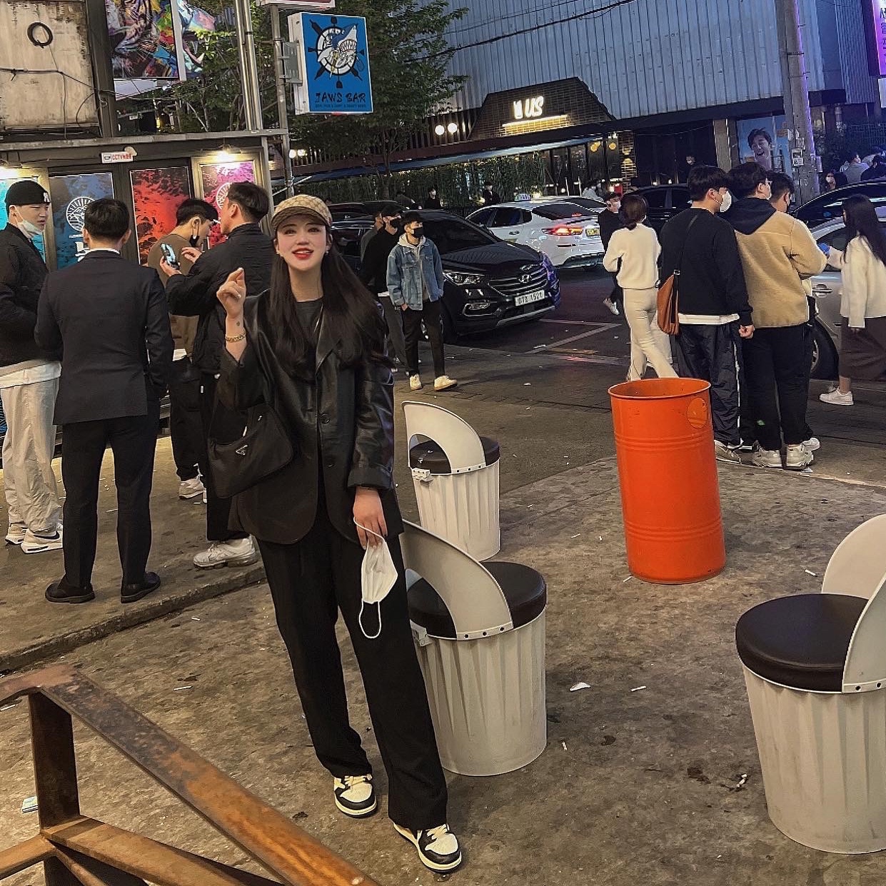 Gucci Original GG Baseball Hat with Web Beige Ebony, Jordan 1 x Travis Scott x Fragment Retro Low OG SP Military Blue 착용 스타일