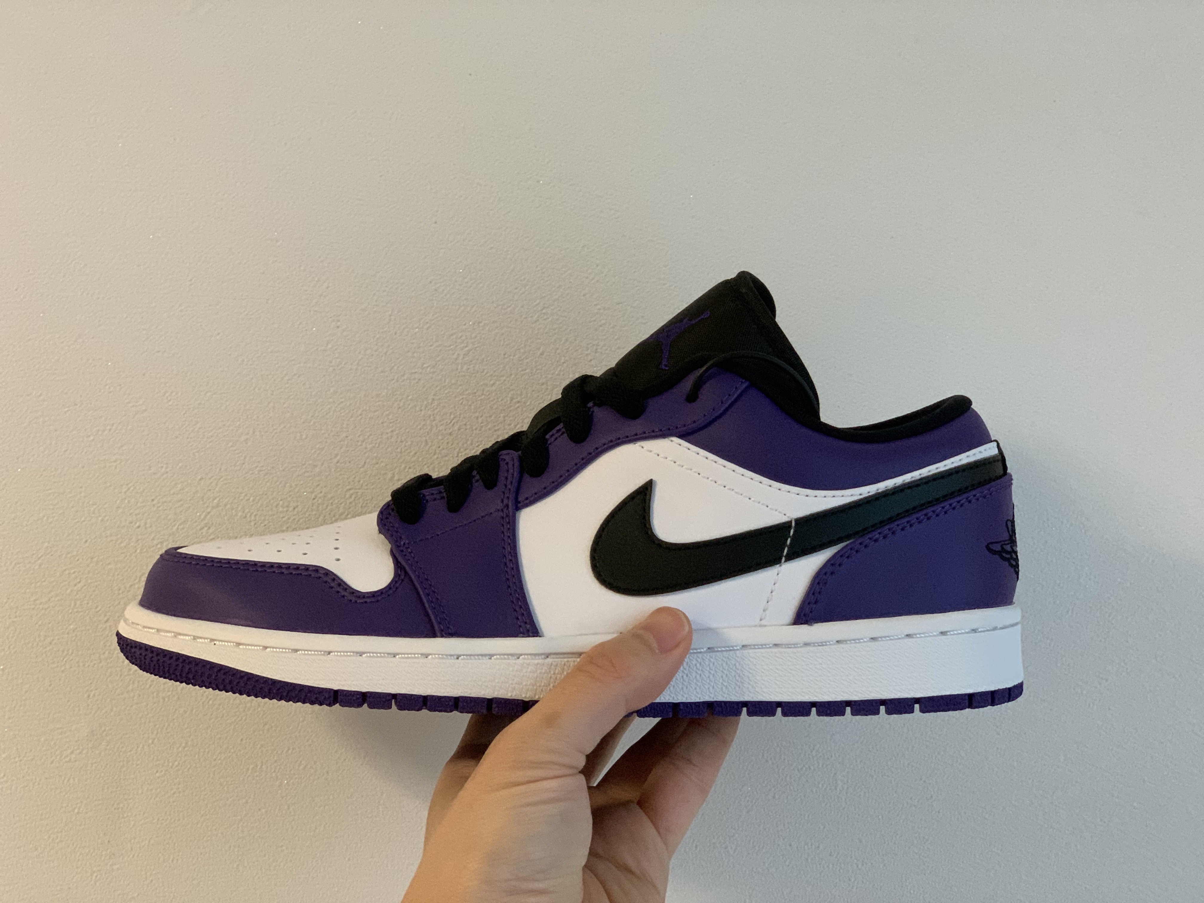 Jordan 1 Low Court Purple 2020 착용 스타일 - 2