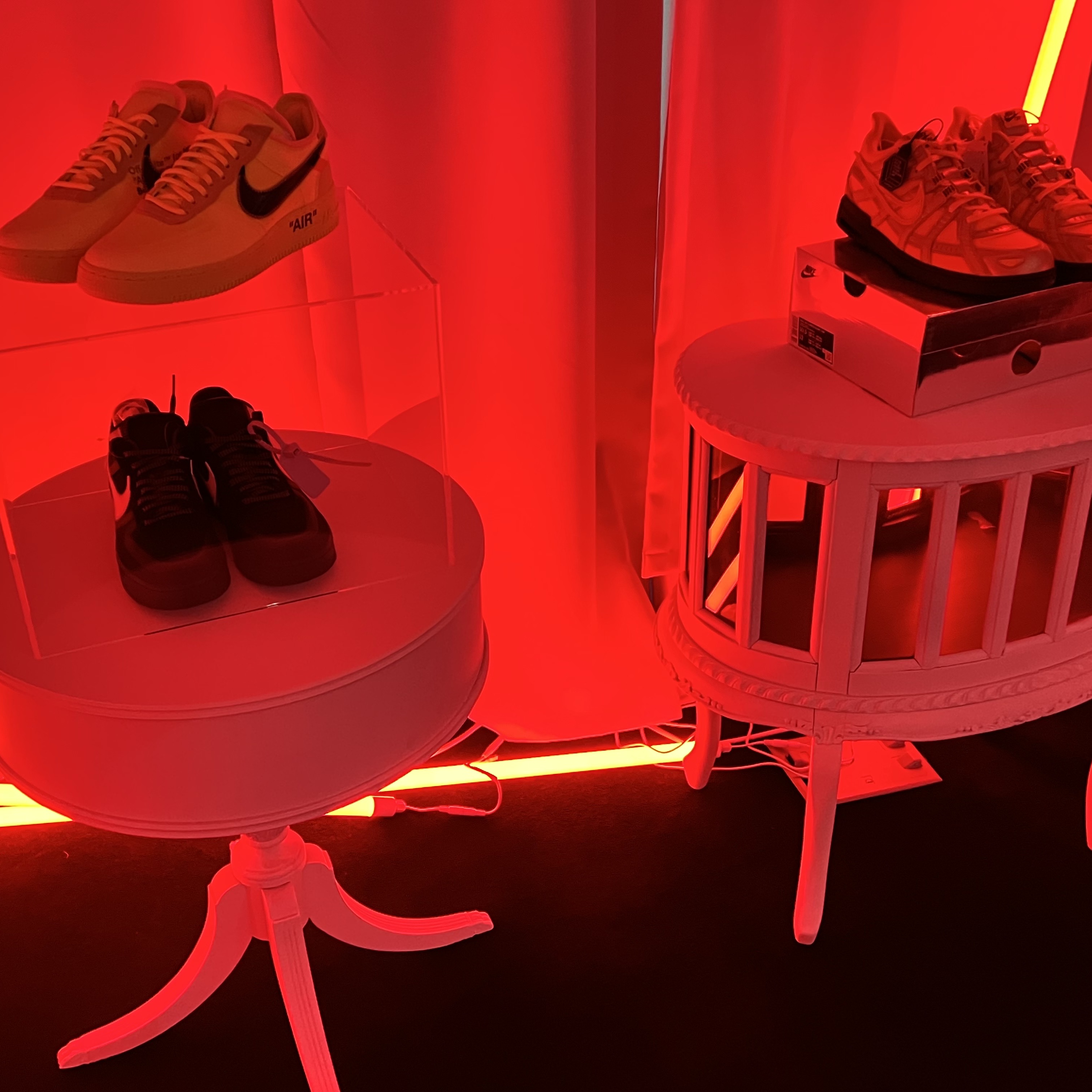 Nike x Off-White Air Force 1 Low Volt, Jordan 7 Retro for the Love of the Game 착용 스타일 - 1