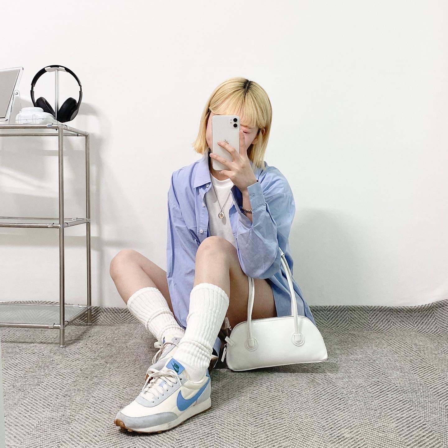 (W) Nike Daybreak Half Blue 착용 스타일 - 2