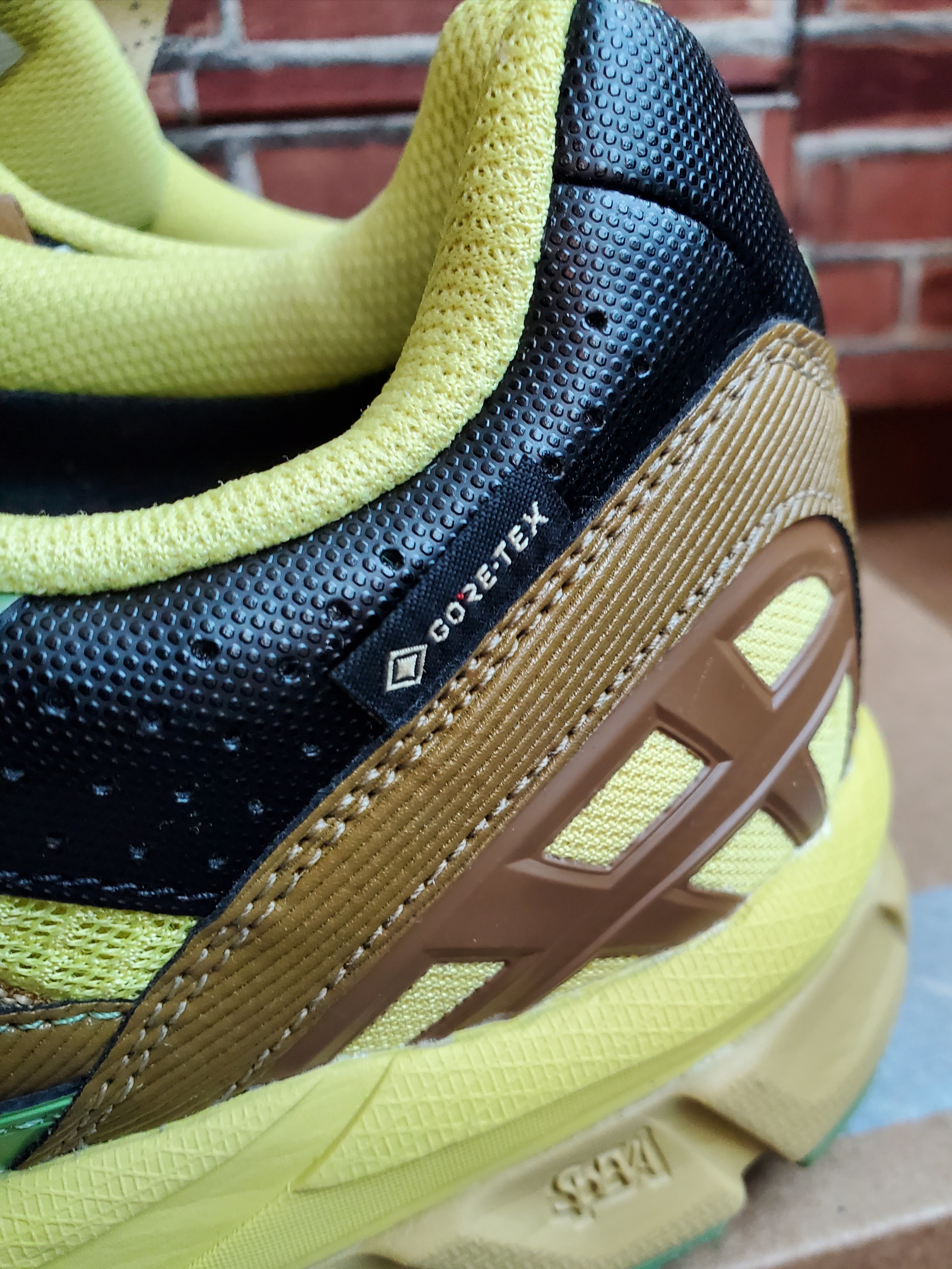 Asics HS4-S Gel-Sonoma 15-50 Gore-Tex Green Sheen Epsom 착용 스타일 - 2