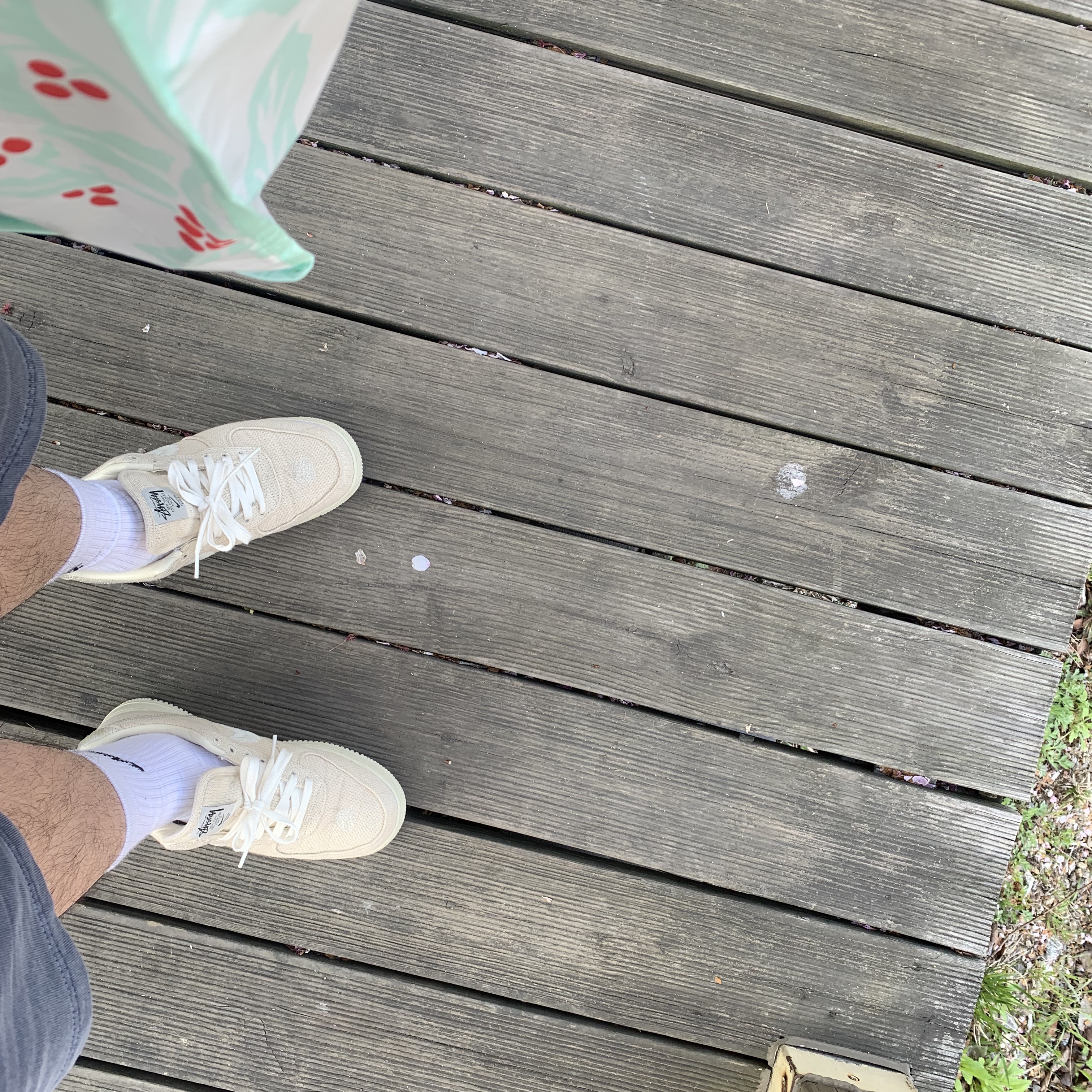 Nike x Stussy Air Force 1 Low Fossil 착용 스타일