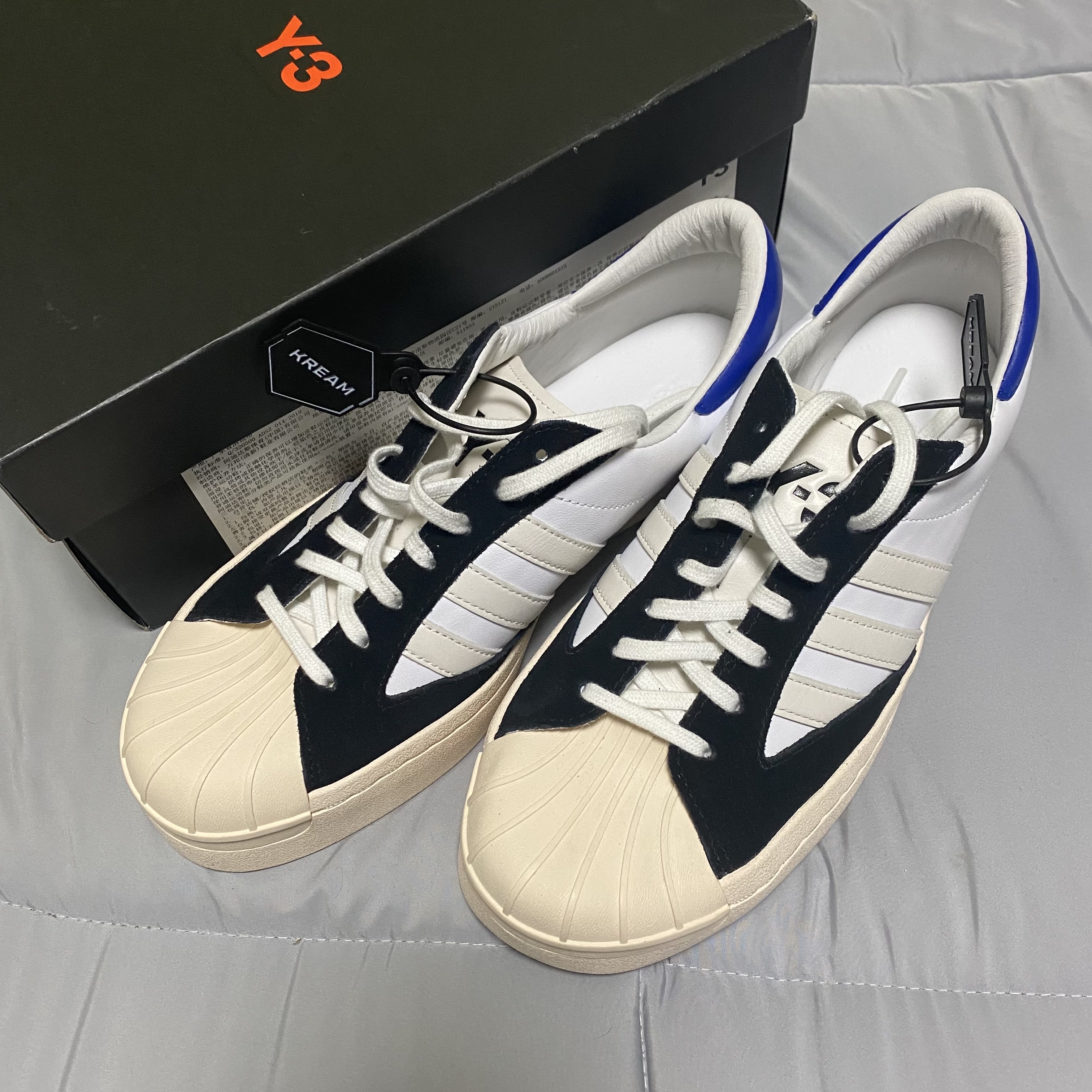 Y-3 Yohji Star Cloud White Bold Blue 착용 스타일 - 1