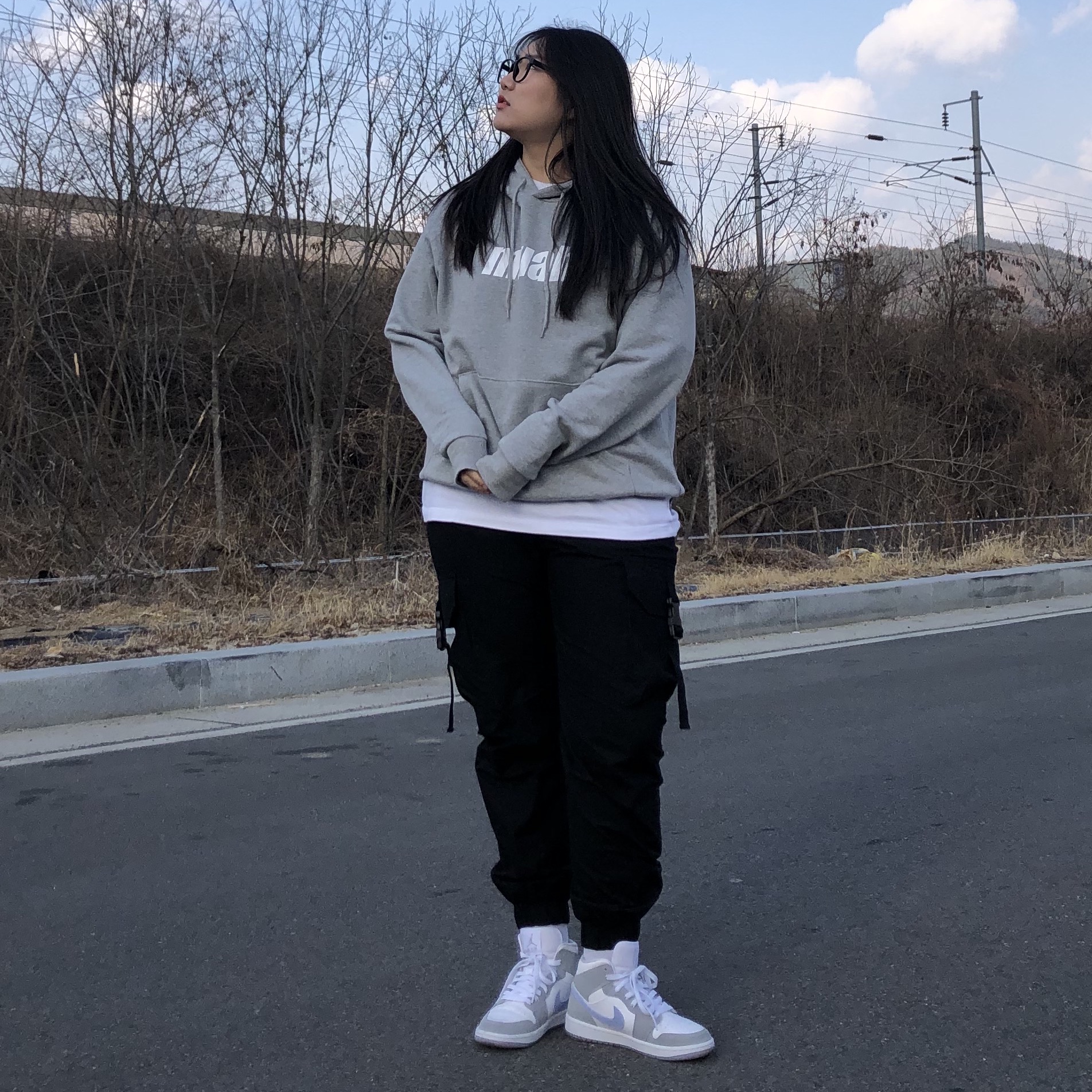 (W) Jordan 1 Mid Wolf Grey 착용 스타일