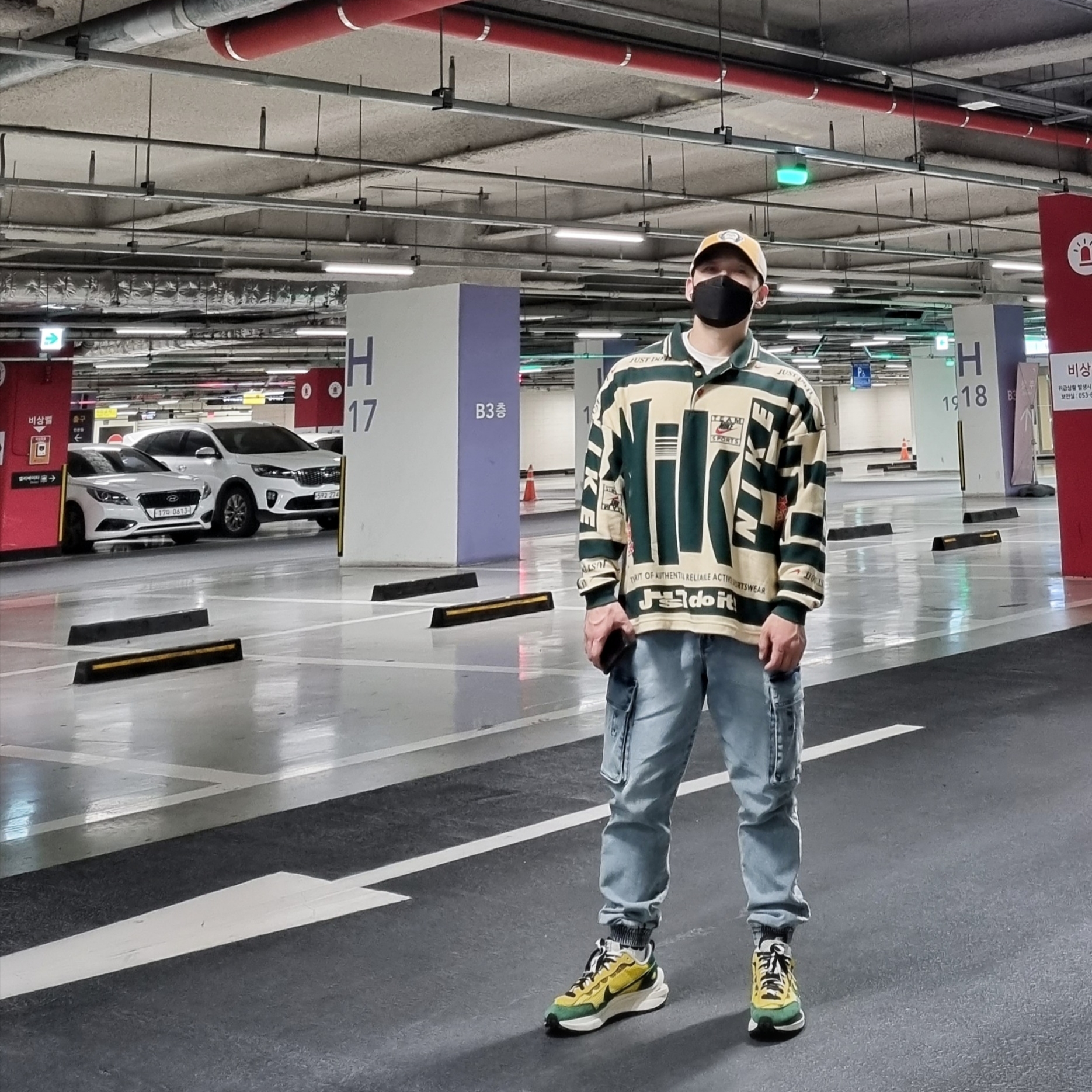 Nike x Cactus Plant Flea Market Long Sleeve Polo Natural - Asia, Nike x Cactus Plant Flea Market Long Sleeve Polo Natural - US/EU 착용 스타일 - 1