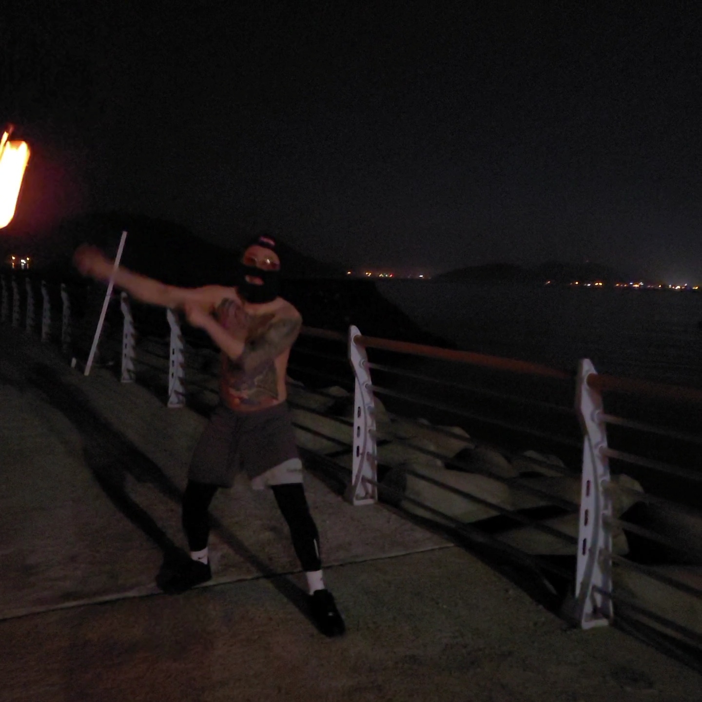 Nike Air Max 97 Neon Seoul 착용 스타일 - 3