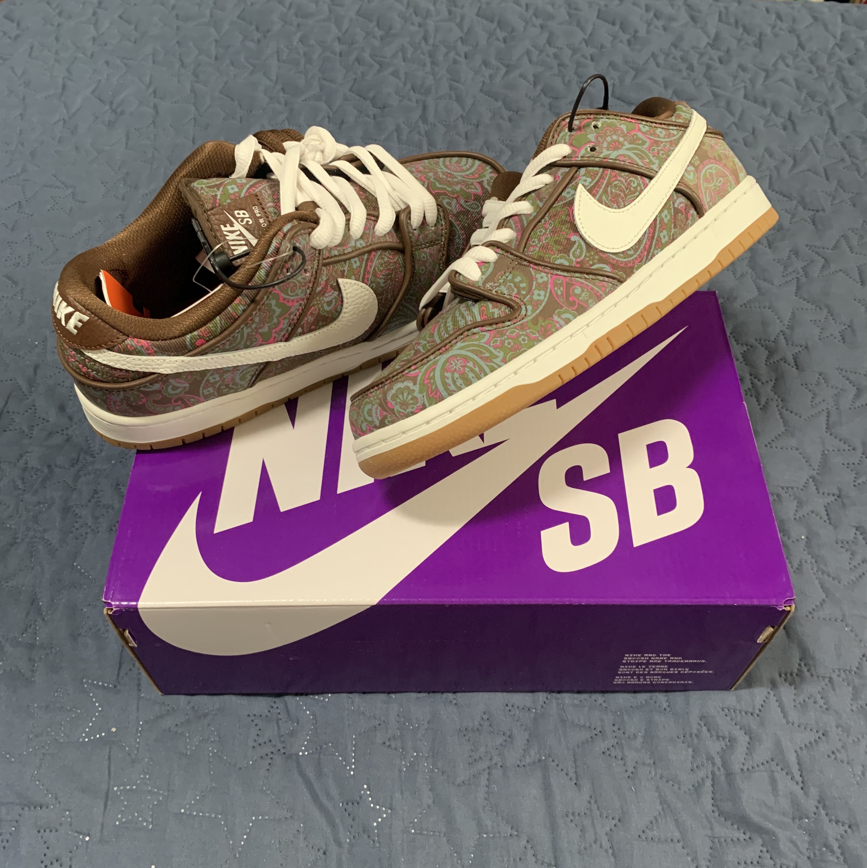 Nike SB Dunk Low Pro Premium Paisley 착용 스타일