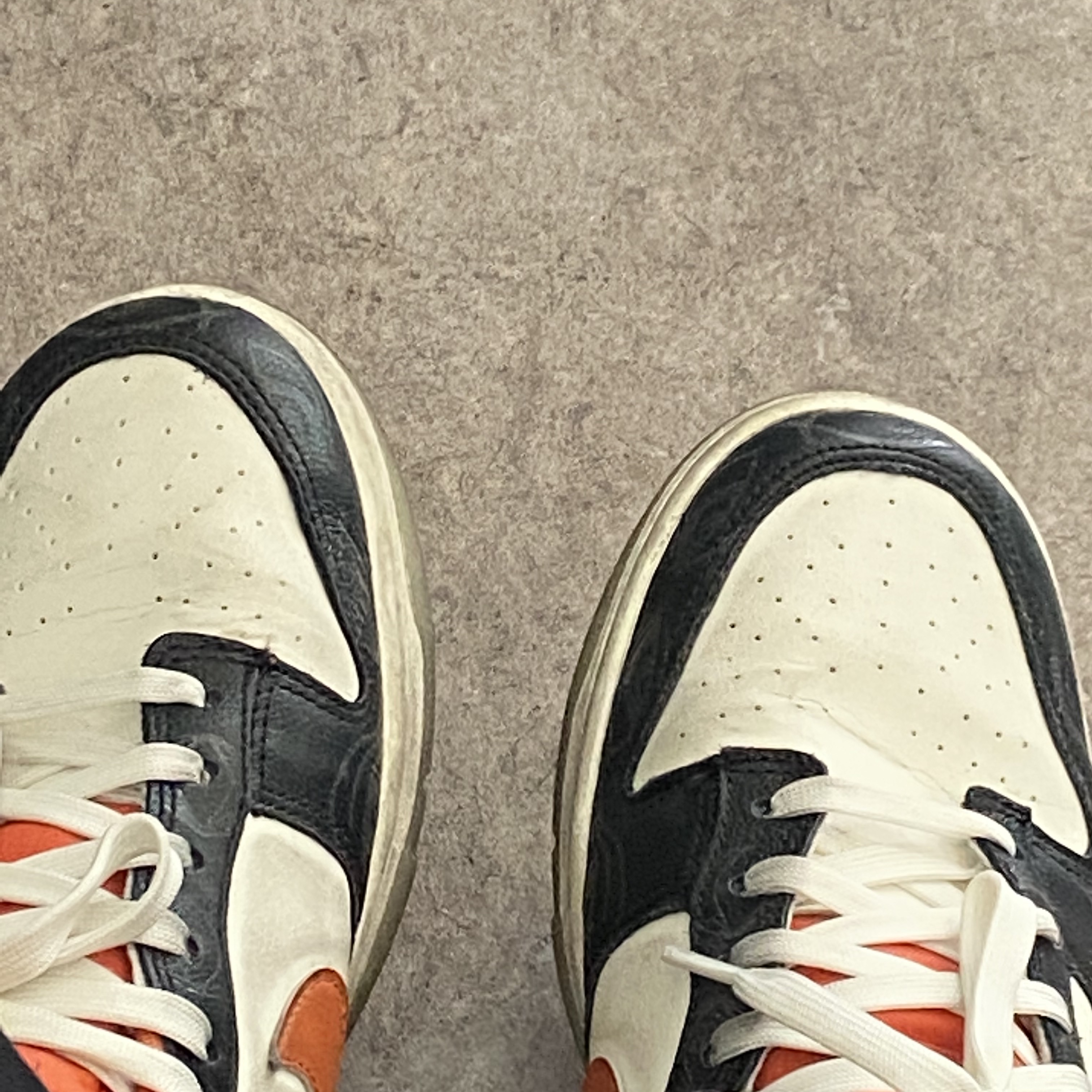 Nike Dunk Low Retro PRM Halloween 착용 스타일