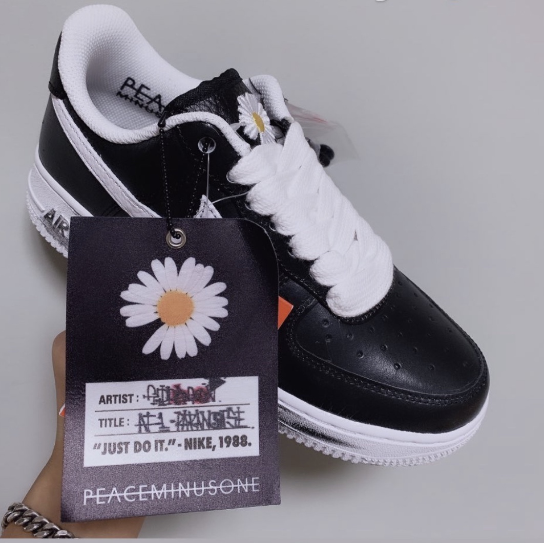 Nike x Peaceminusone Air Force 1 Low Para-Noise 착용 스타일