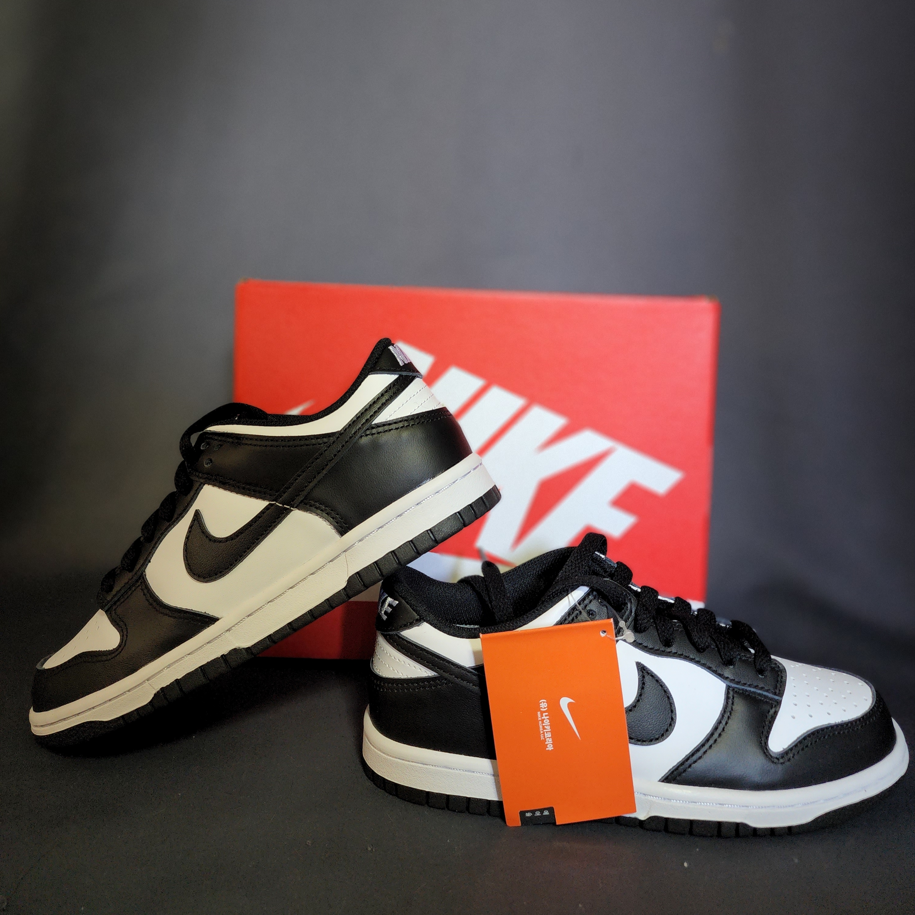 (GS) Nike Dunk Low Black 착용 스타일 - 4