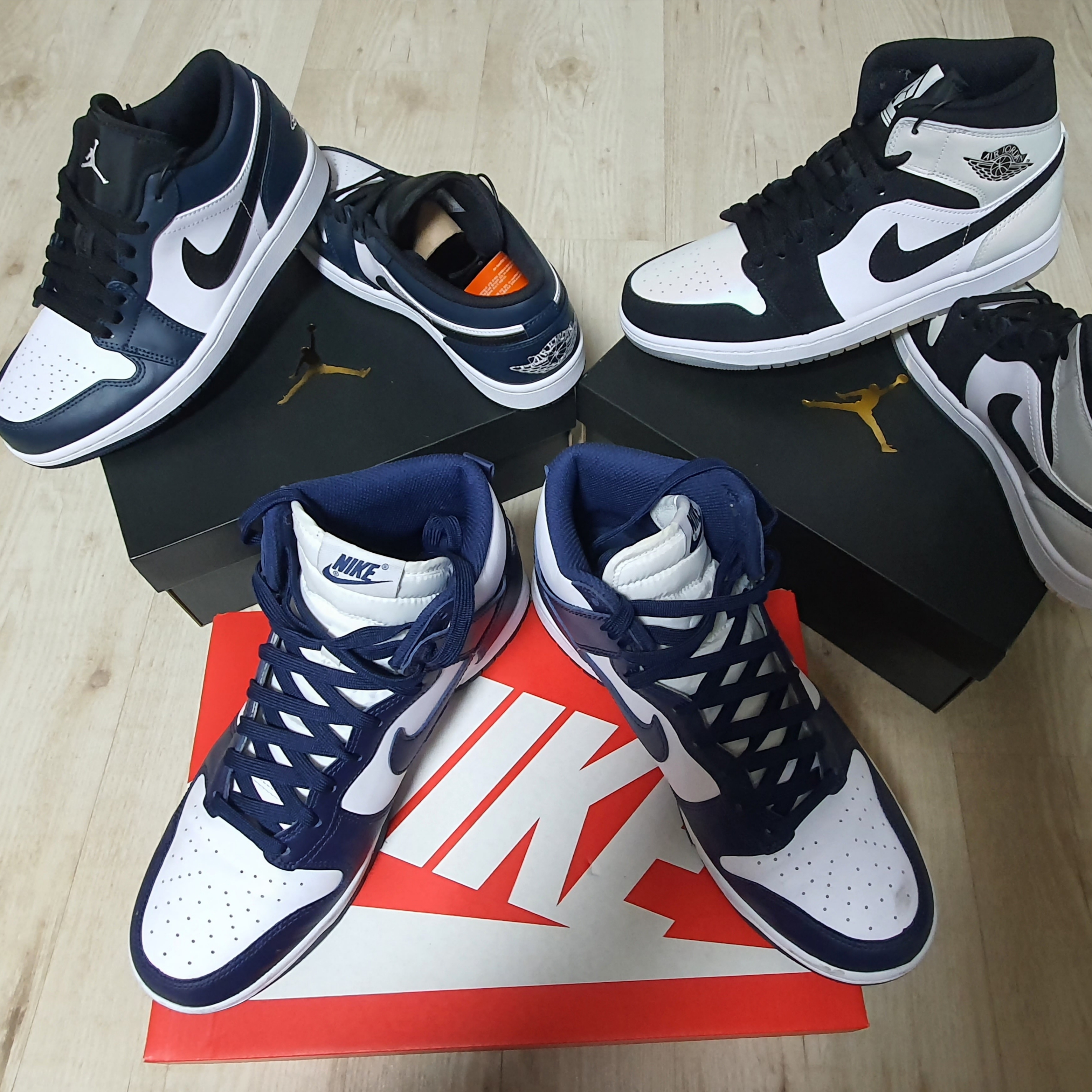 Nike Dunk High Retro Championship Navy, Jordan 1 Mid SE Diamond 착용 스타일