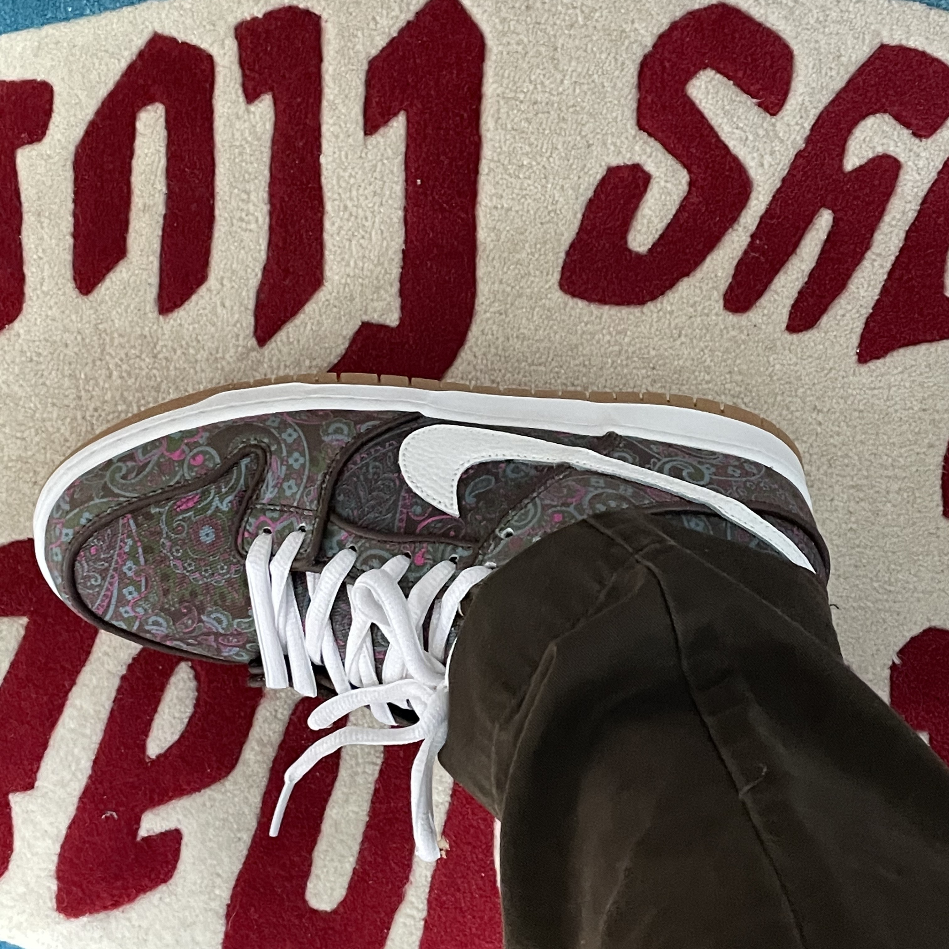 Nike SB Dunk Low Pro Premium Paisley 착용 스타일 - 1
