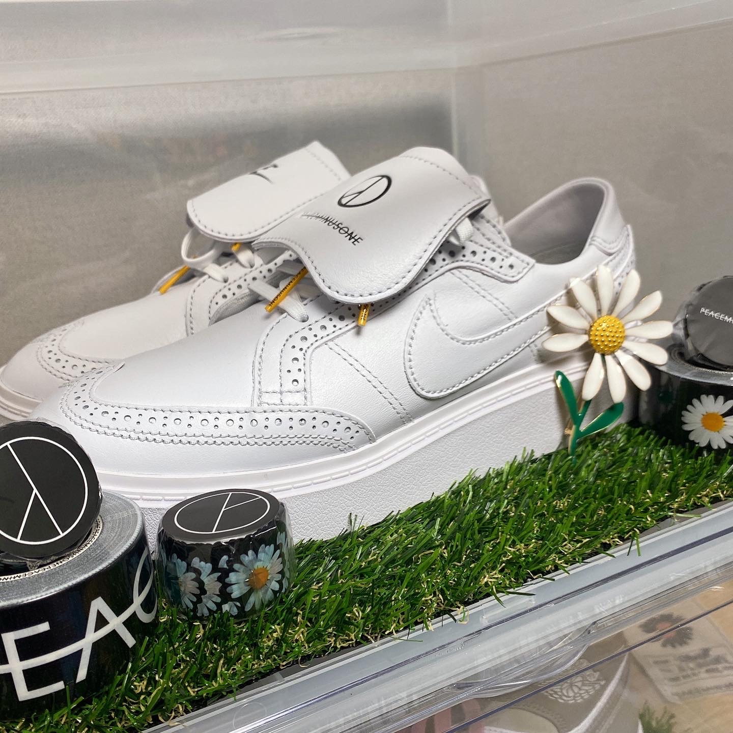 Nike x Peaceminusone Kwondo1 White, Peaceminusone Duct Tape #1 Black (Set of 2) 착용 스타일