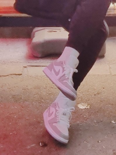 (W) Jordan 1 Low White Wolf Grey 착용 스타일