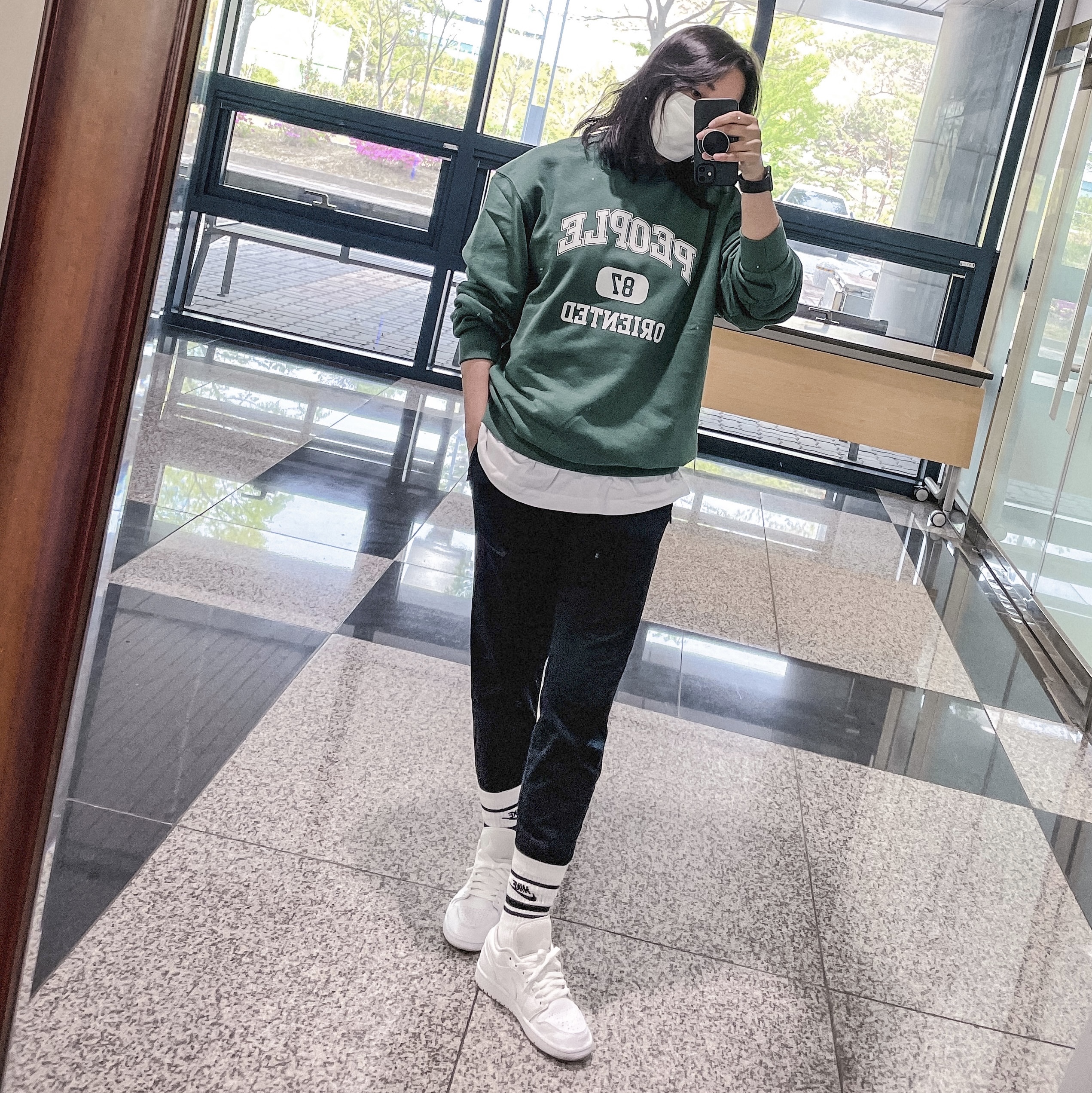 (W) Jordan 1 Low Triple White 2020 착용 스타일