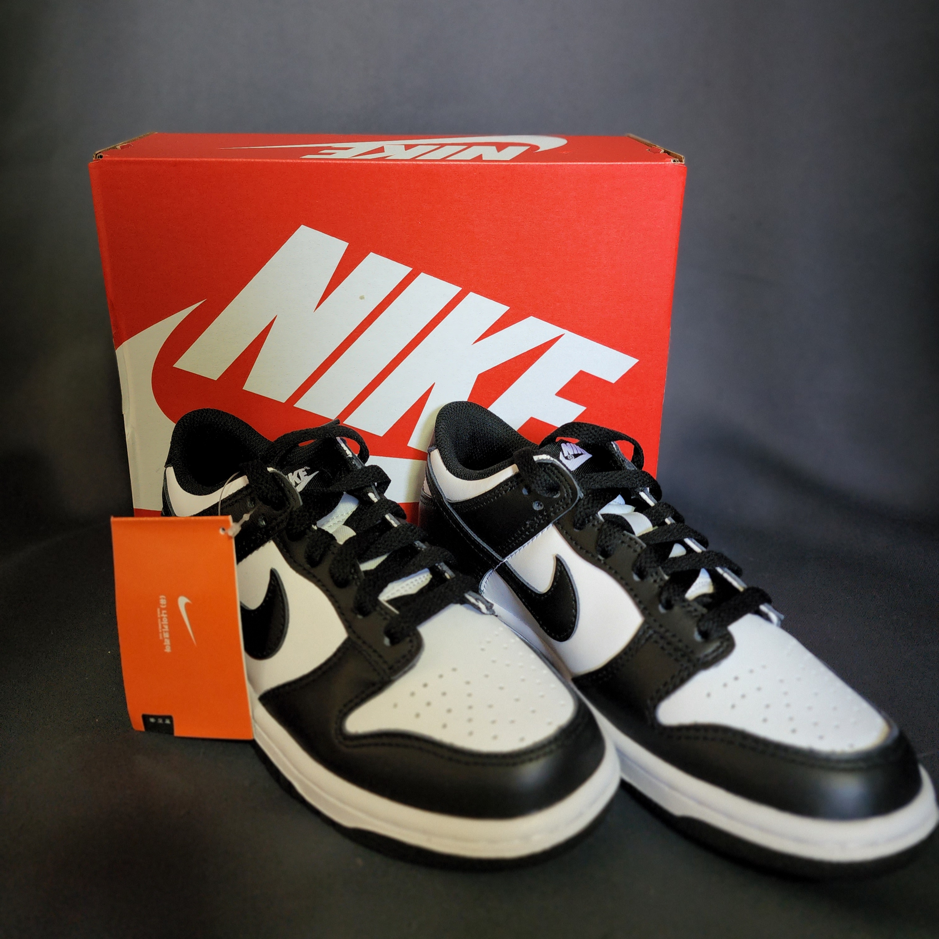(GS) Nike Dunk Low Black 착용 스타일 - 2