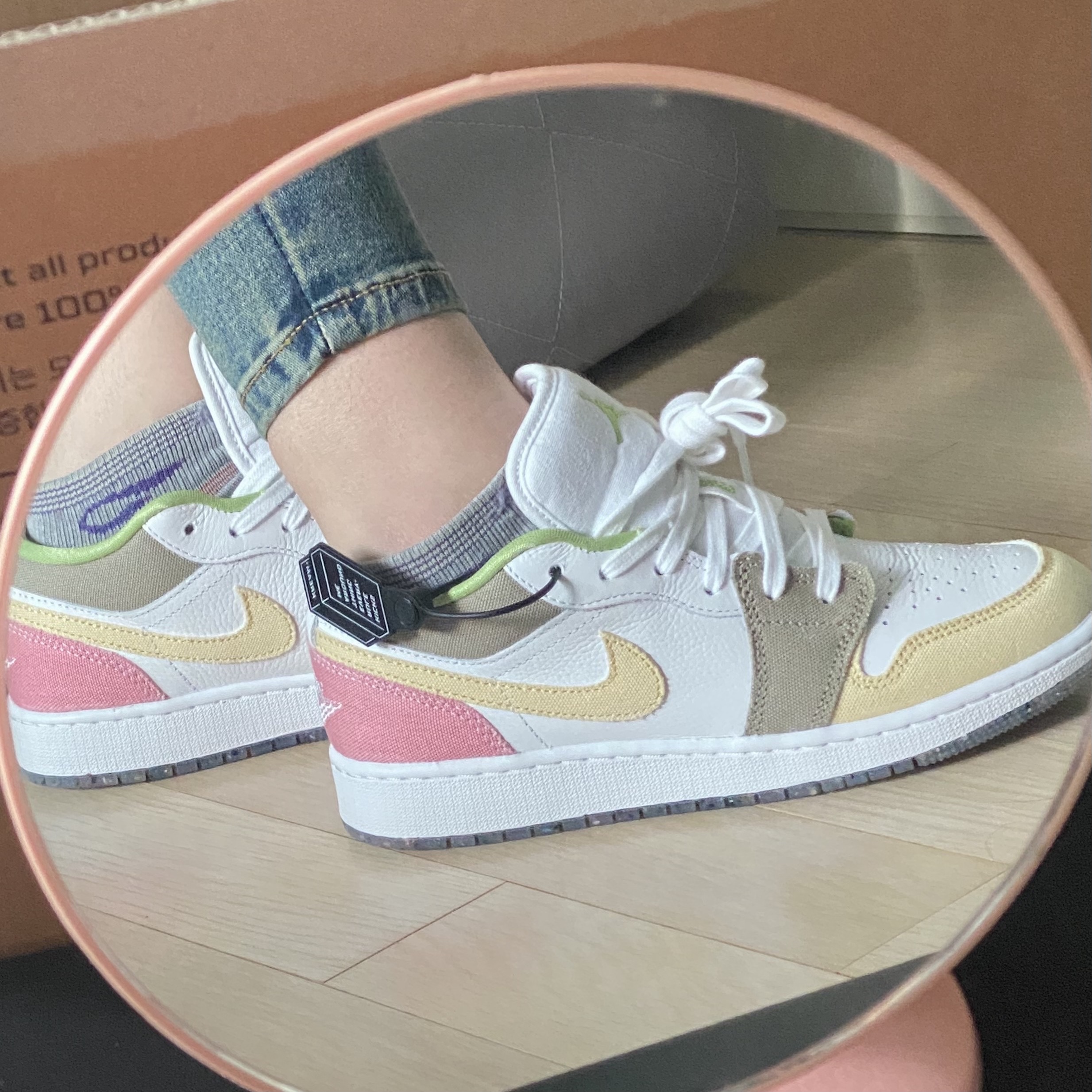 (GS) Jordan 1 Low SE Pastel Grind 착용 스타일