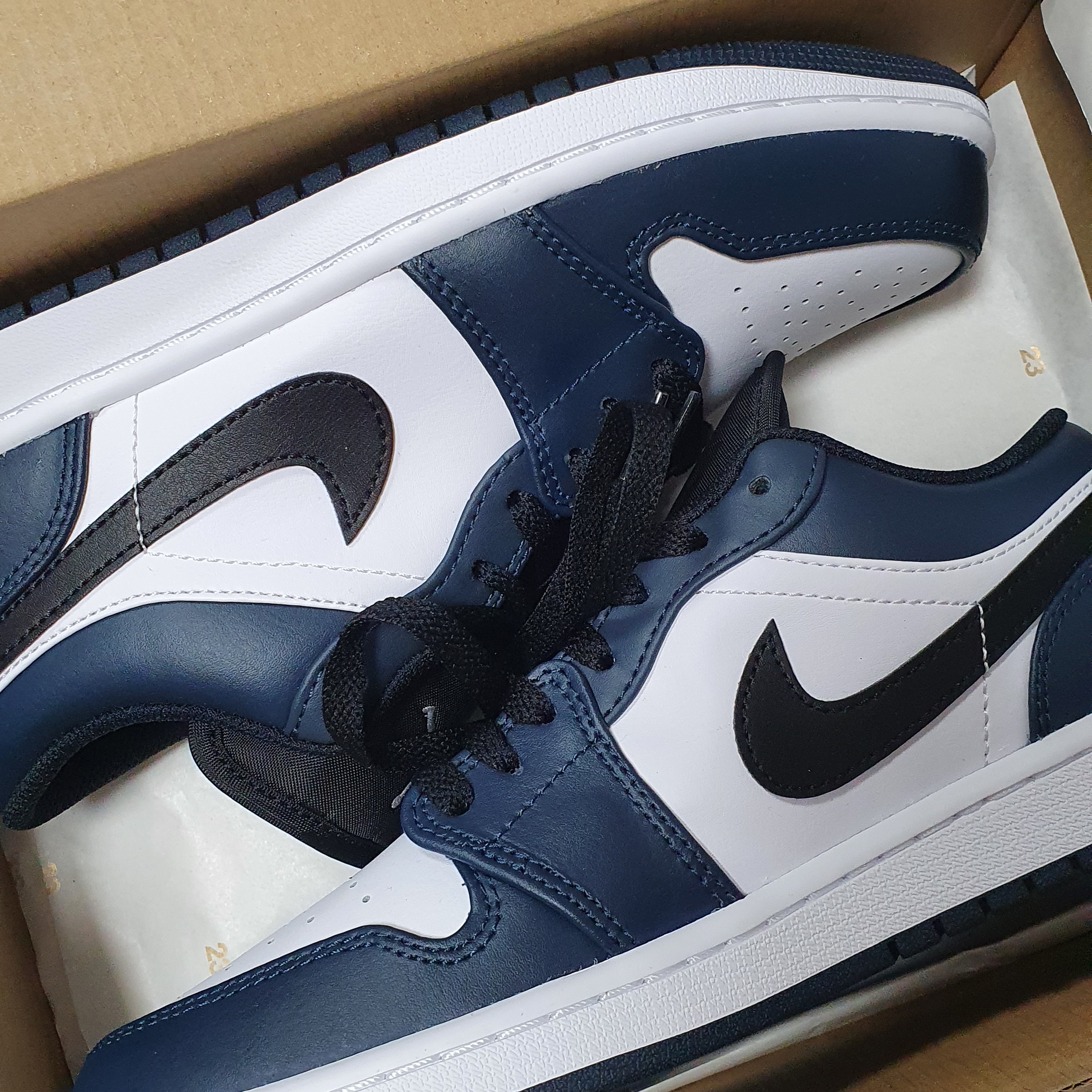 Jordan 1 Low Dark Teal 착용 스타일