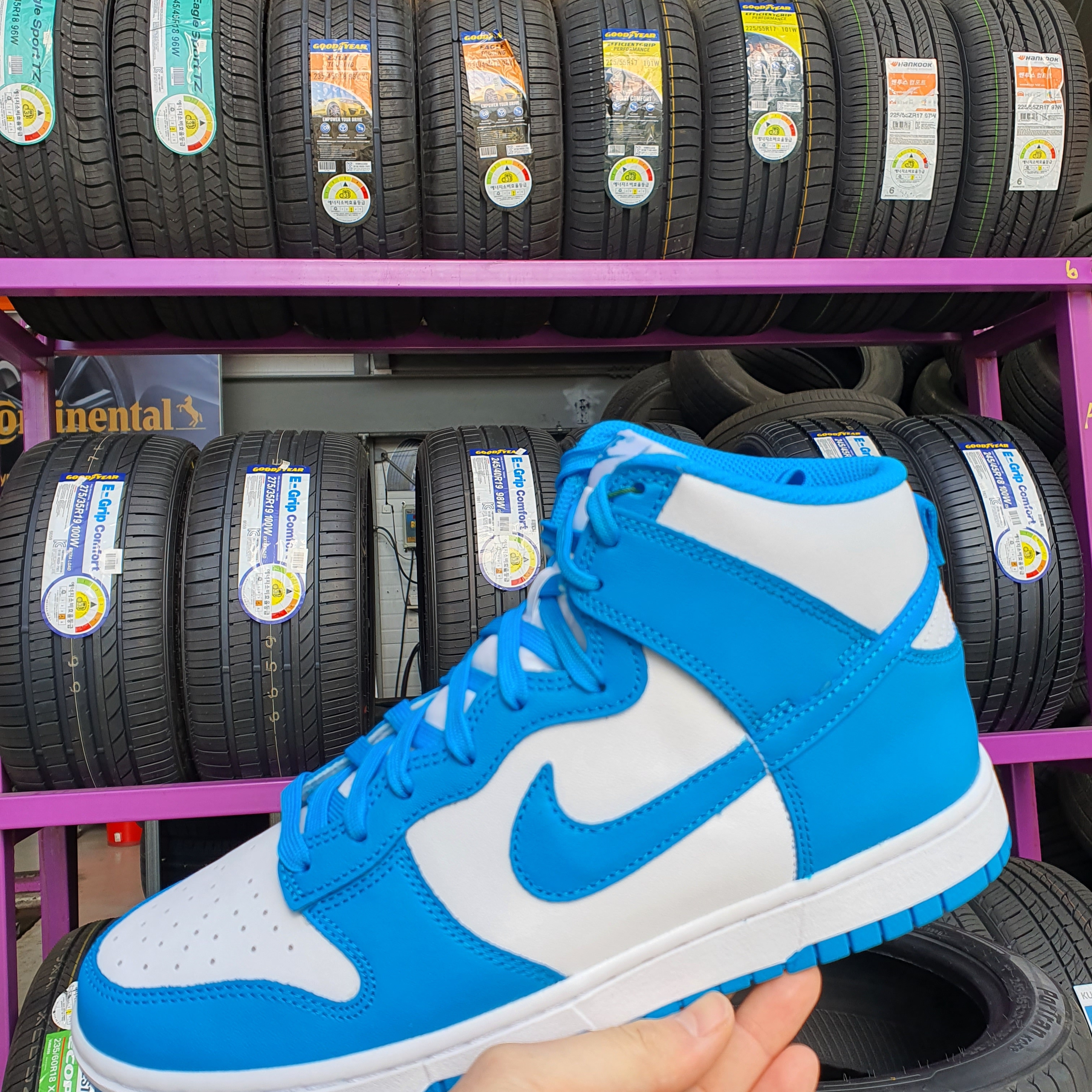 Nike Dunk High Retro Championship Blue 착용 스타일 - 3