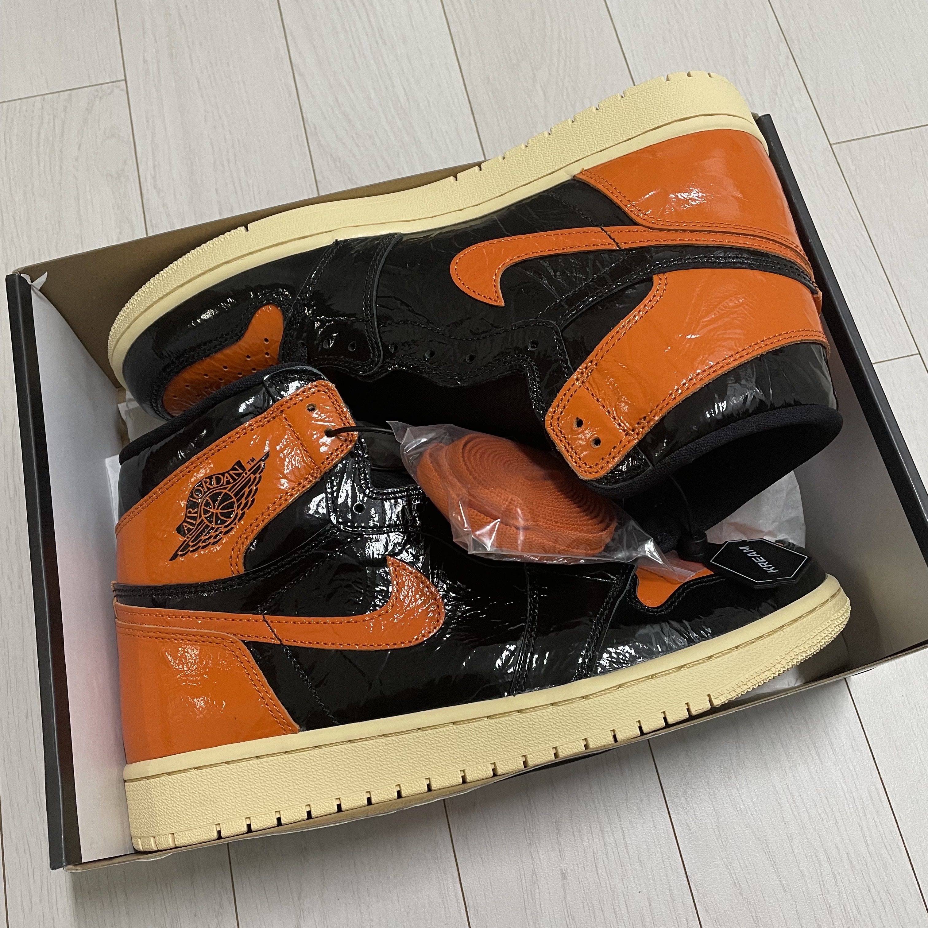 Jordan 1 Retro High Shattered Backboard 3.0 착용 스타일 - 3