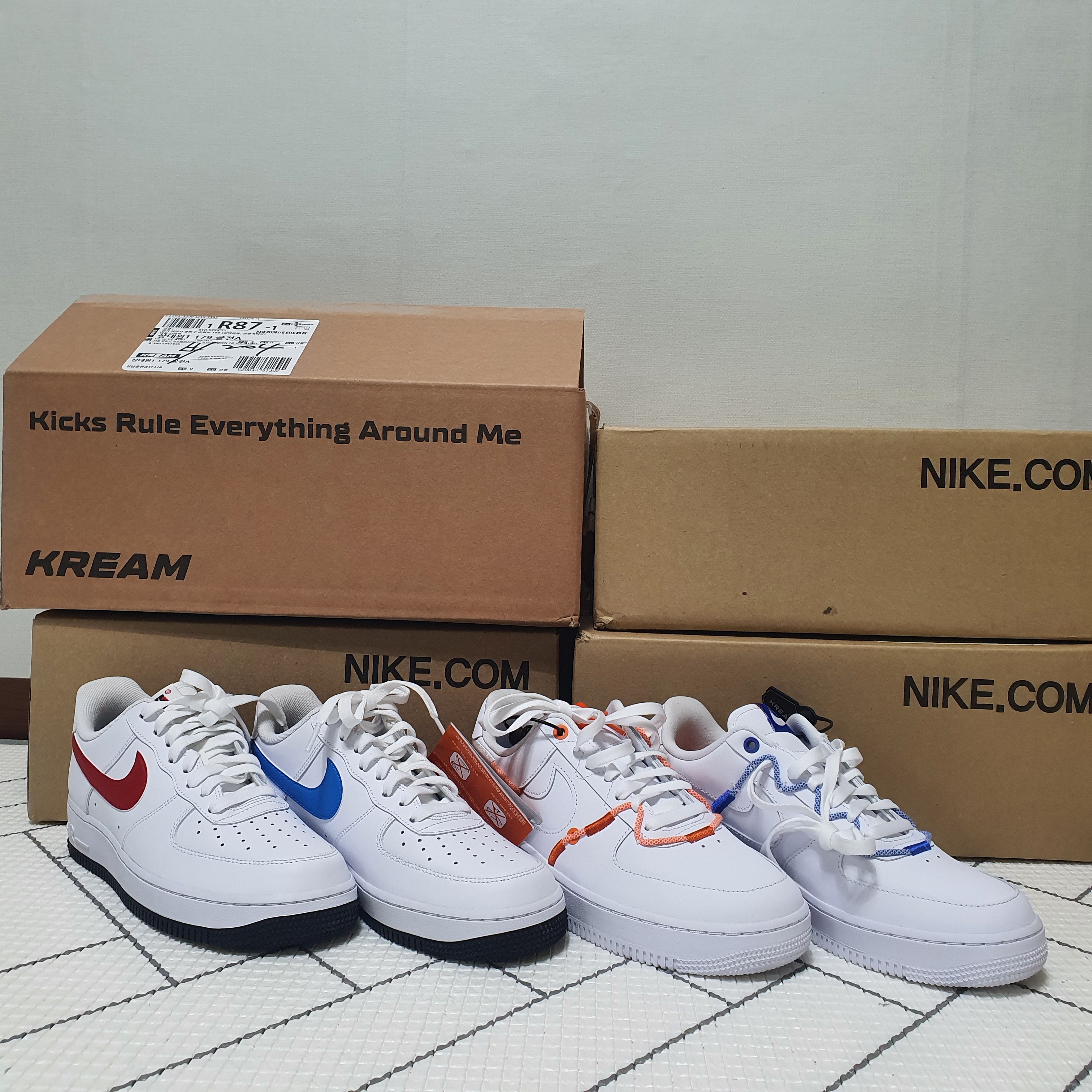 (W) Nike Air Force 1 '07 LX White Safety Orange, Nike Air Force 1 '07 Mismatch Swooshes White 착용 스타일