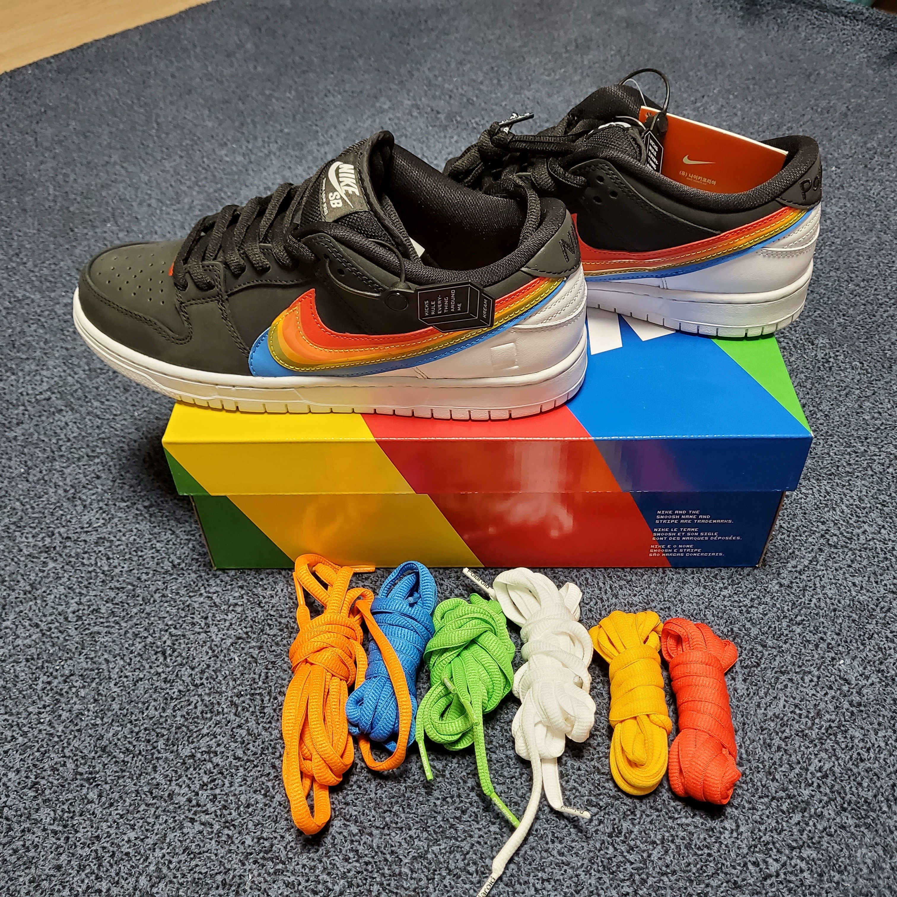 Nike x Polaroid SB Dunk Low Pro QS Black 착용 스타일 - 1