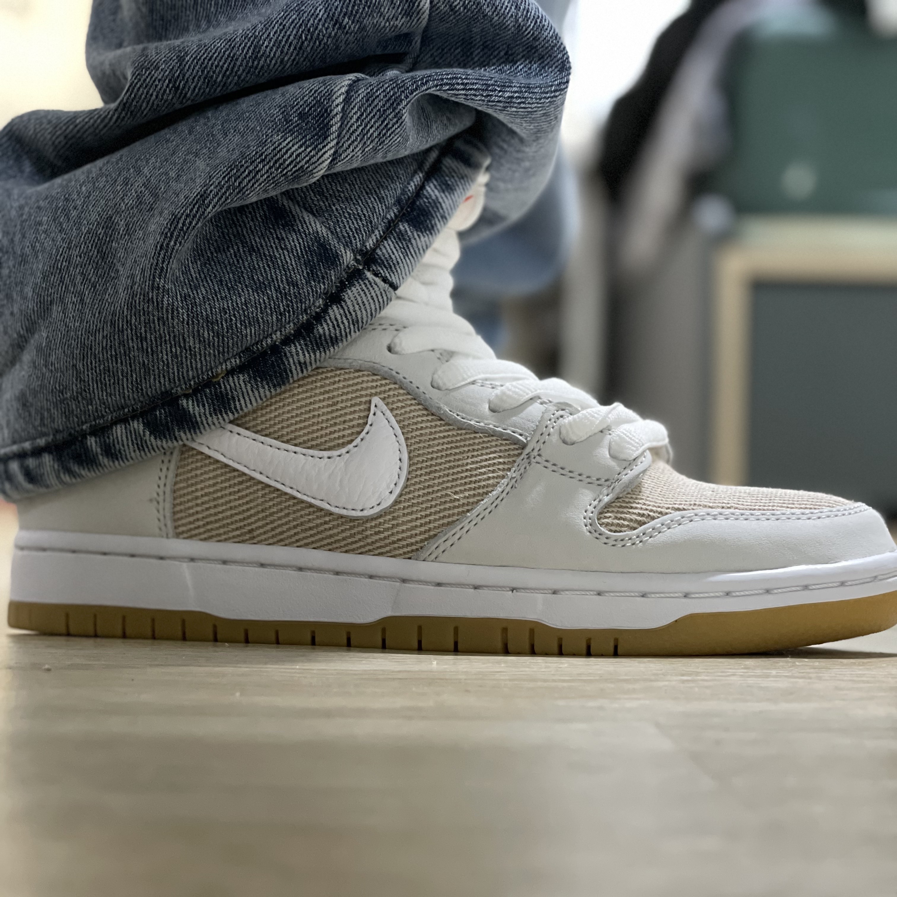 Nike SB Dunk High Pro ISO Orange Label Natural 착용 스타일 - 2