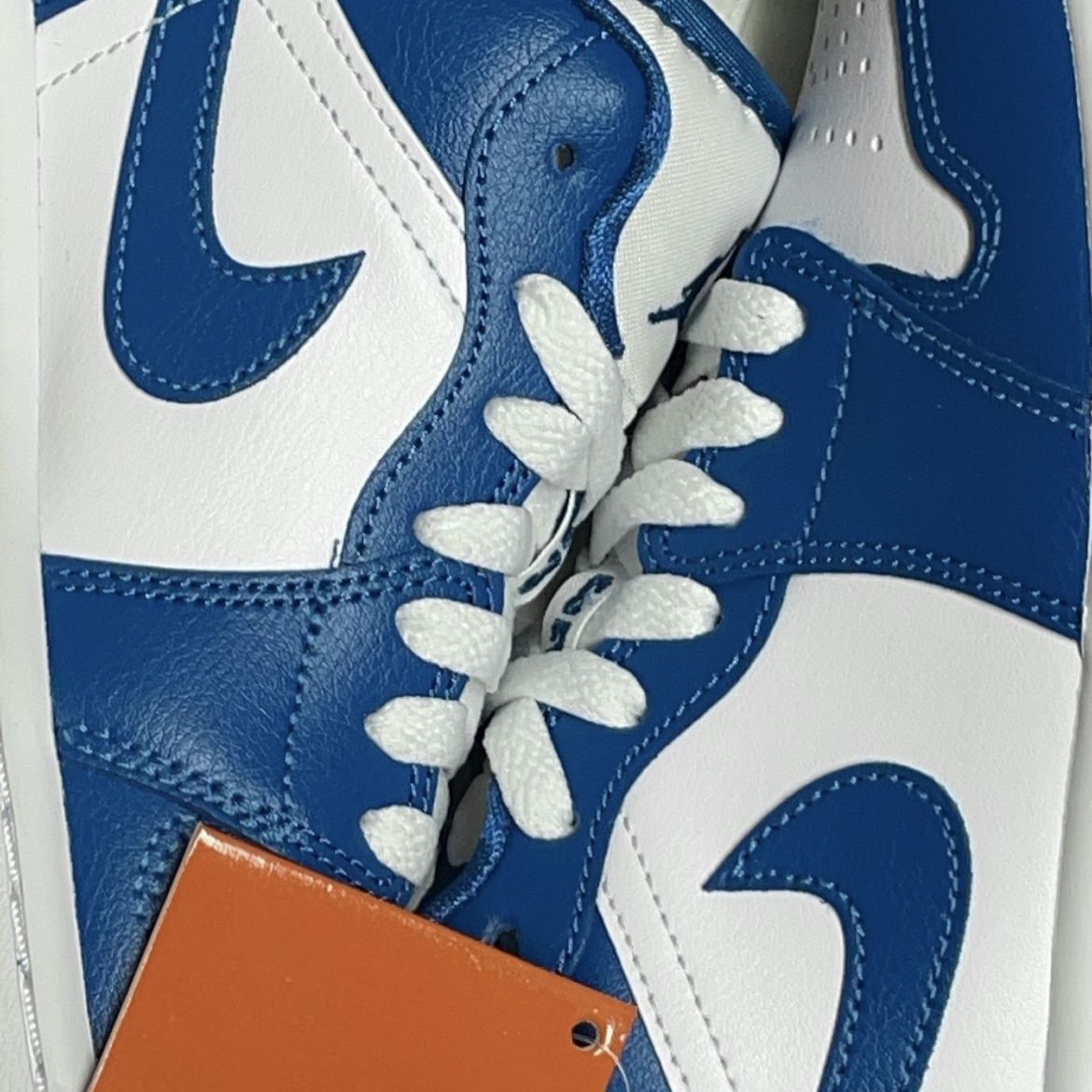 (W) Jordan 1 Low White Dark Marina Blue 착용 스타일