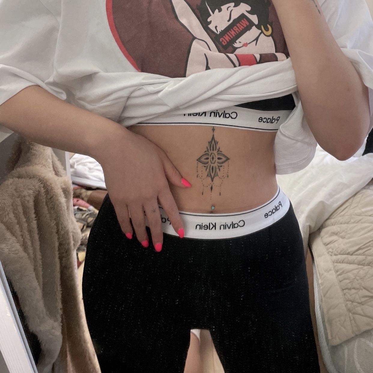 (W) Palace x CK1 Unlined Bralette Black - 22SS, (W) Palace x CK1 Bike Shorts Black - 22SS 착용 스타일