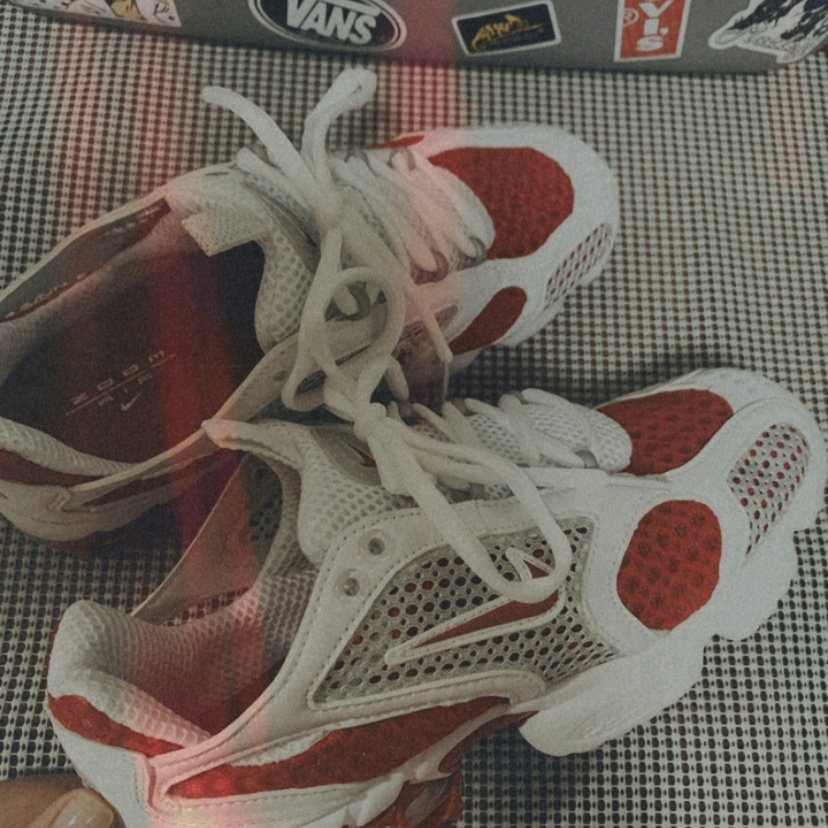 (W) Nike Air Zoom Spiridon Cage 2 Cardinal Red 착용 스타일