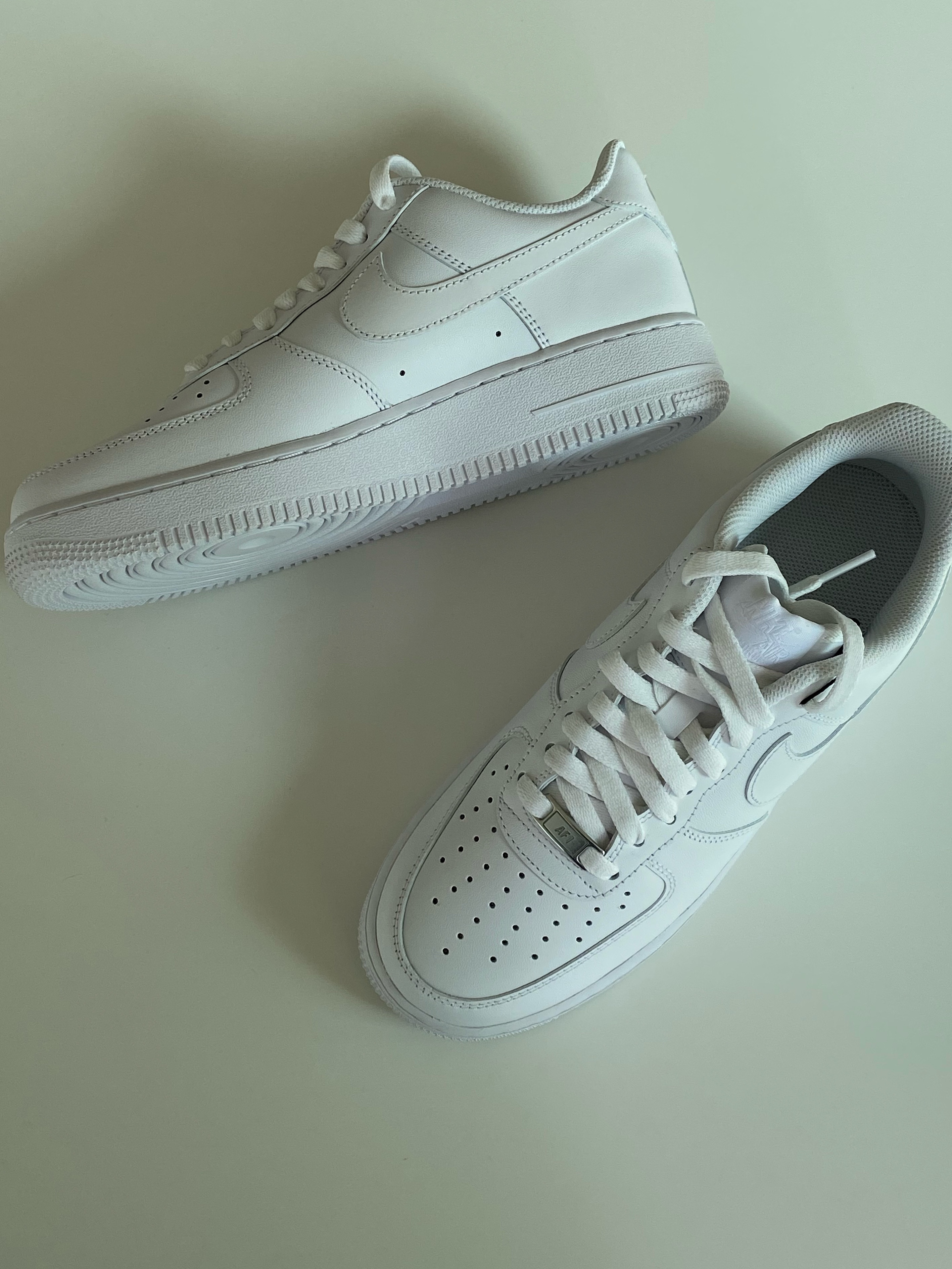 Nike Air Force 1 '07 Low White 착용 스타일