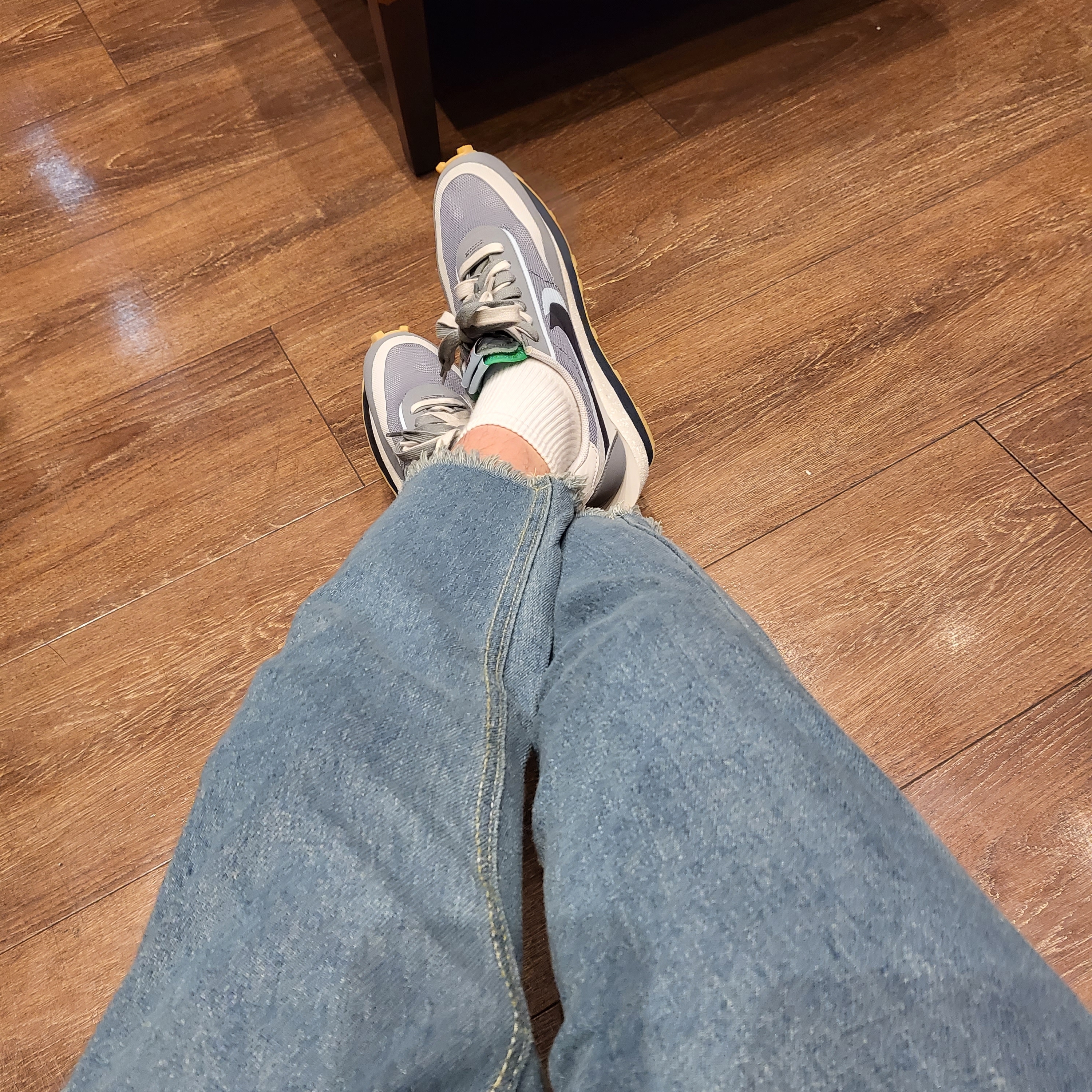 Nike x Sacai x Clot LDWaffle Cool Grey 착용 스타일