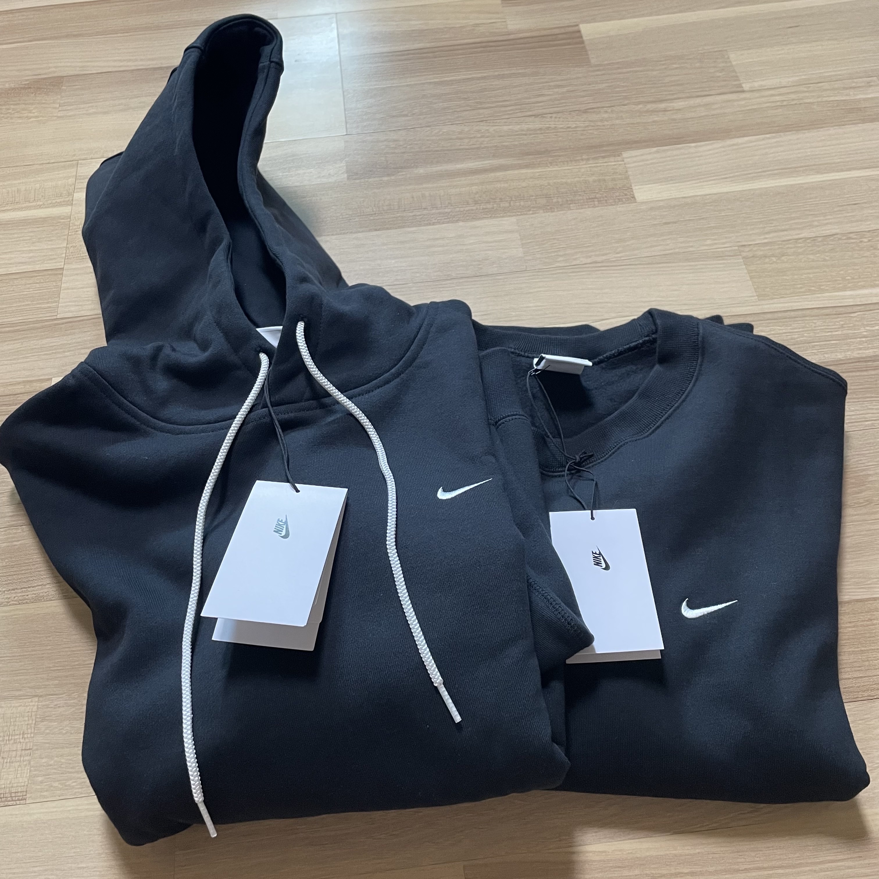 Nike NRG Solo Swoosh Fleece Hoodie Black White - Asia, Nike NRG Solo Swoosh Crew Fleece Black White - Asia 착용 스타일