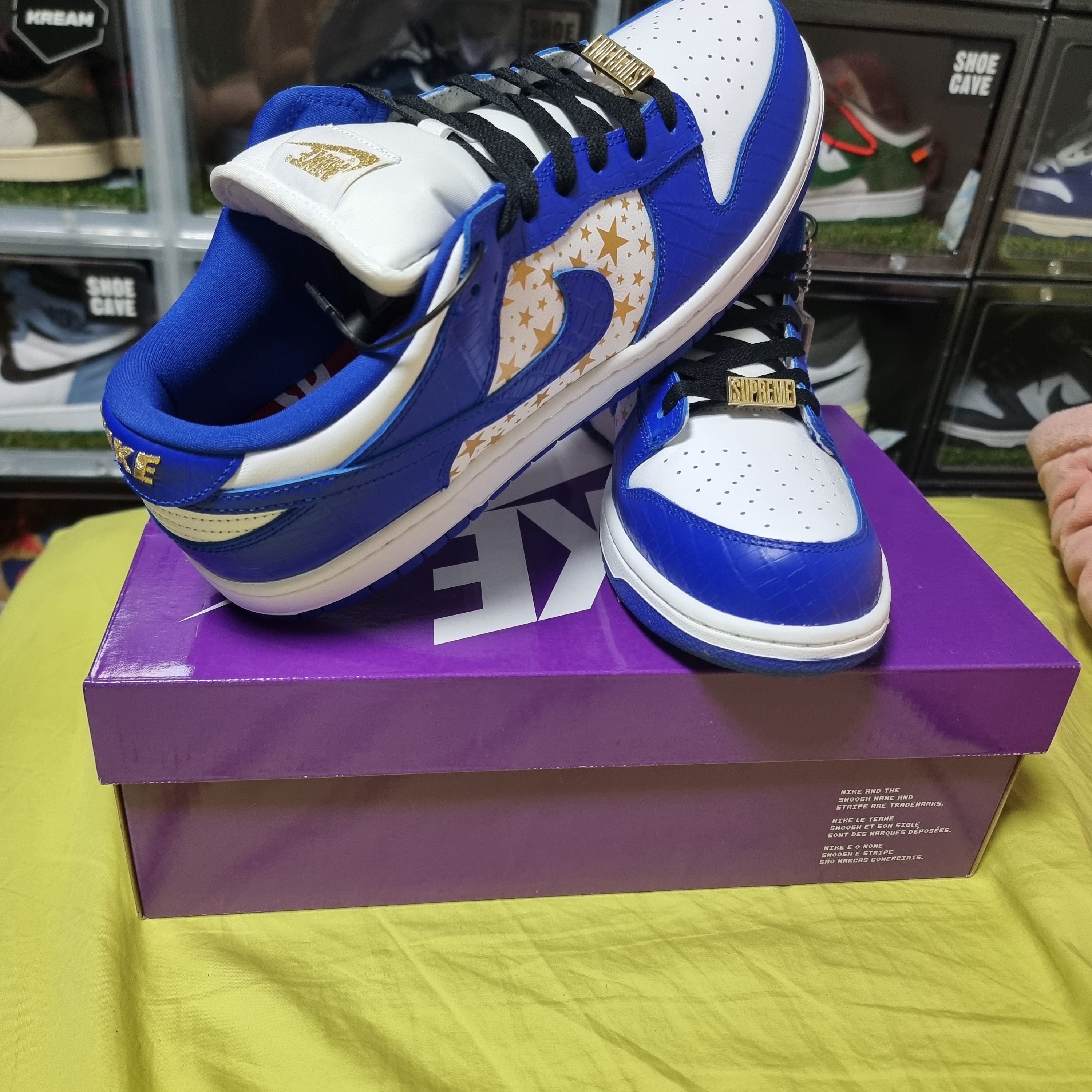 Nike Dunk Low Retro Black, Nike x Supreme SB Dunk Low Hyper Blue 착용 스타일 - 3