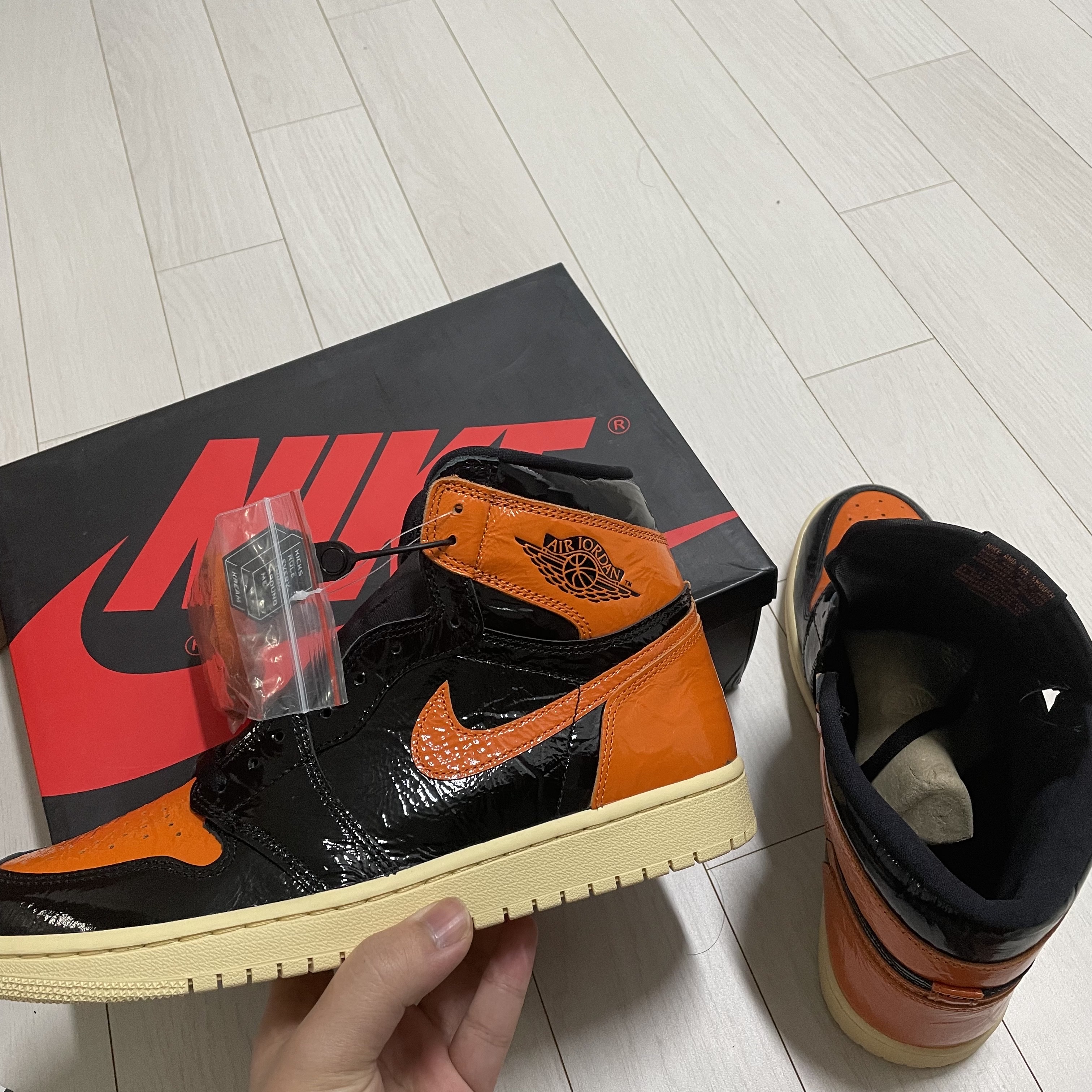 Jordan 1 Retro High Shattered Backboard 3.0 착용 스타일 - 2