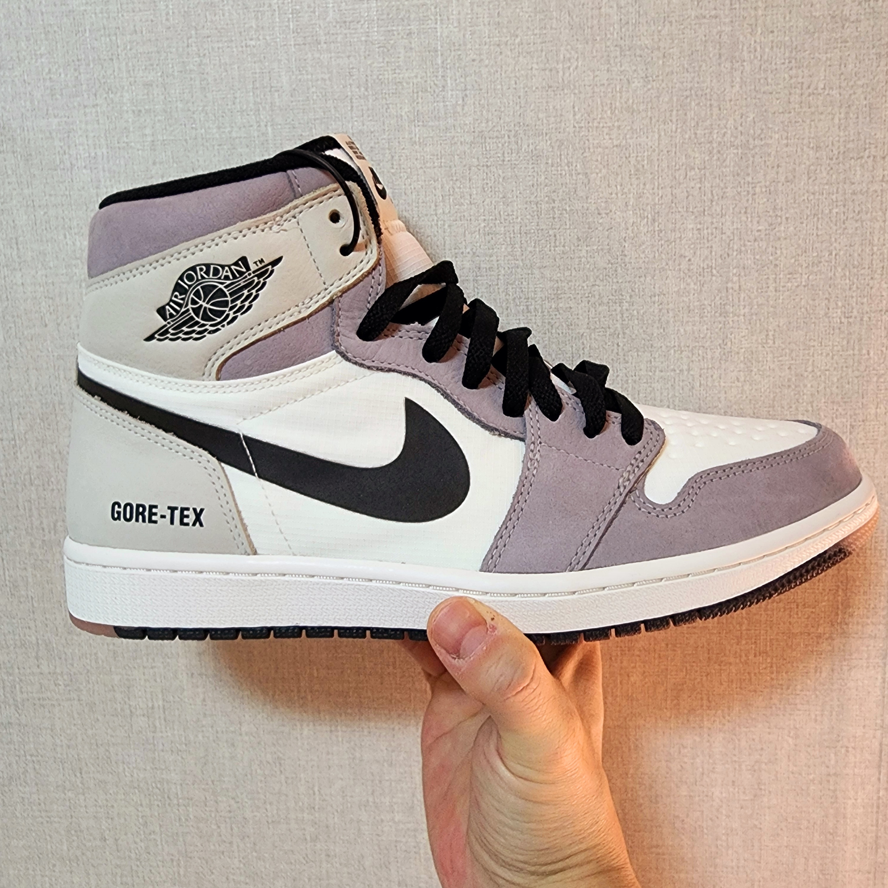 Jordan 1 Element Gore-Tex Sail 착용 스타일 - 1