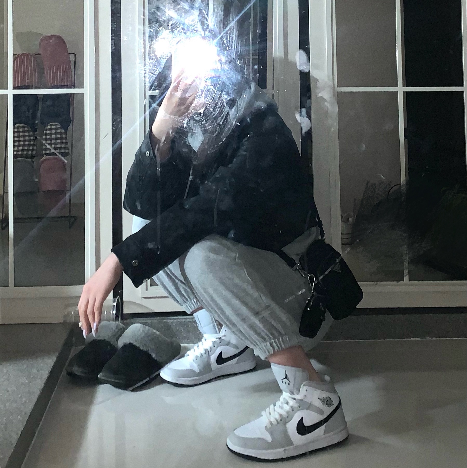 (W) Jordan 1 Mid Grey Fog 착용 스타일 - 1