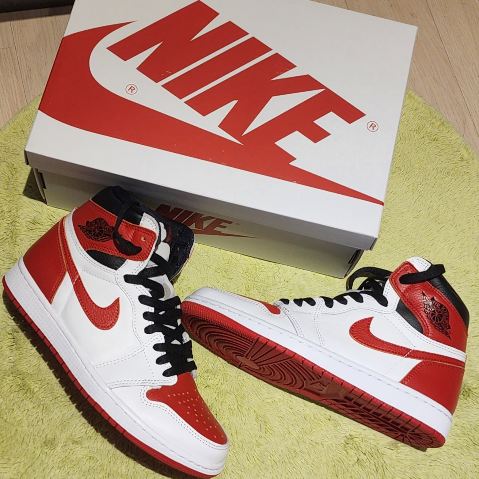 Jordan 1 Retro High OG Heritage 착용 스타일 - 2