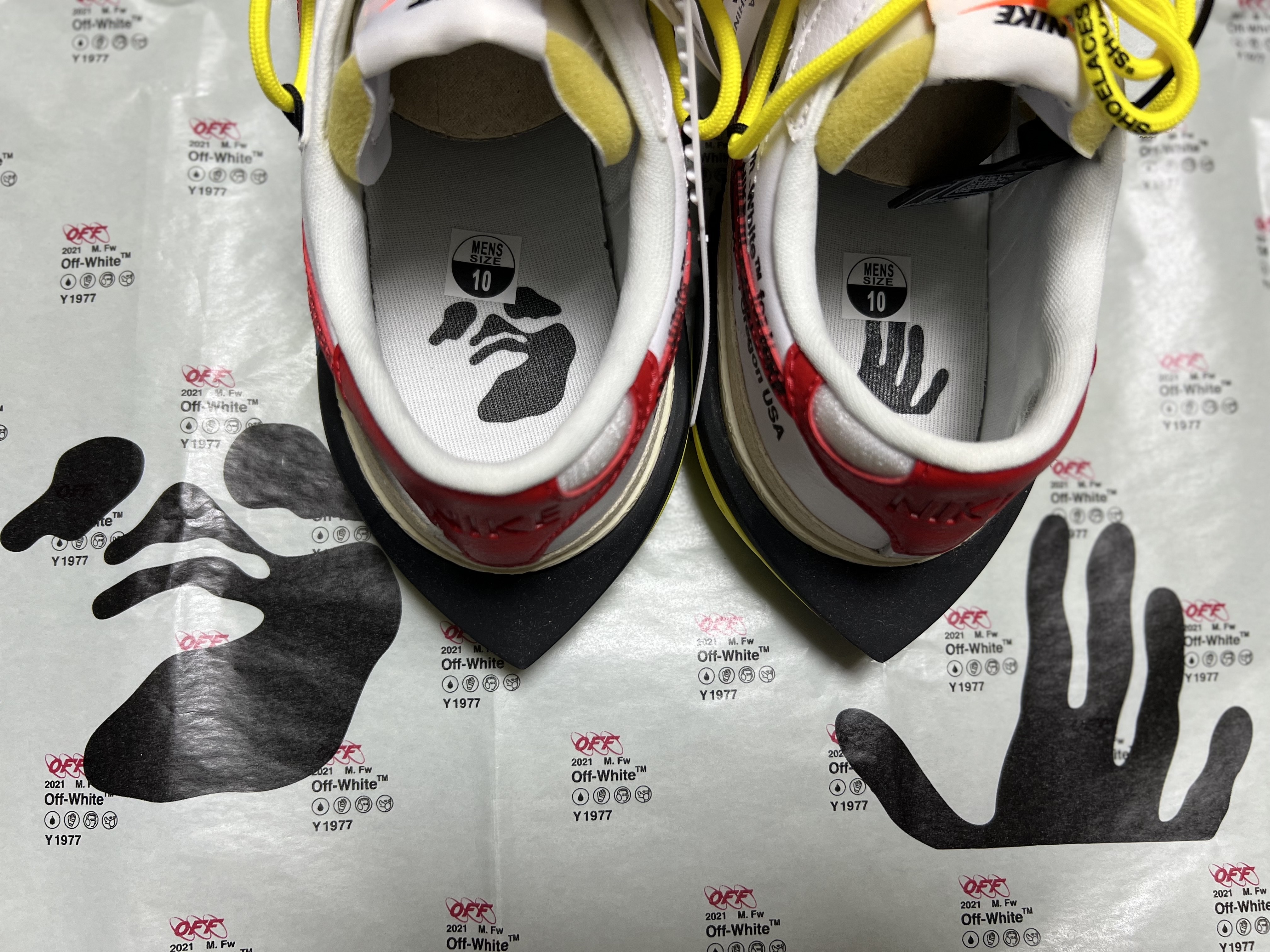 Nike x Off-White Blazer Low '77 White and University Red 착용 스타일 - 1