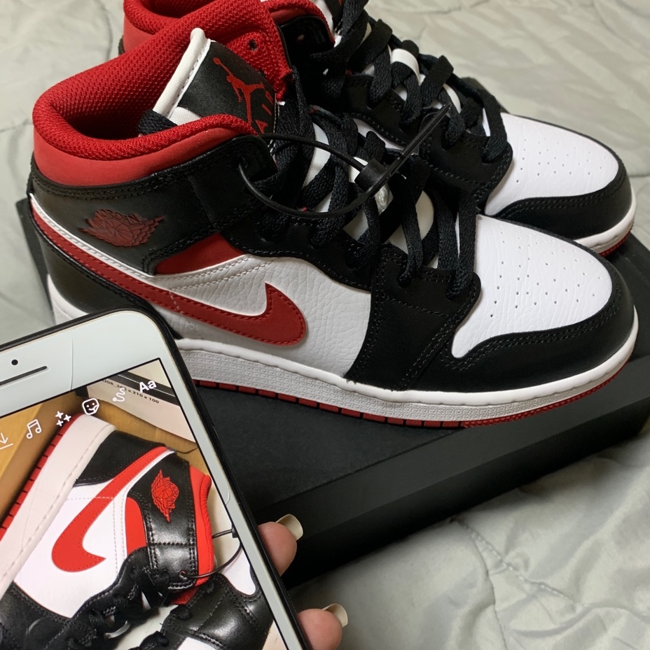 (GS) Jordan 1 Mid Gym Red Black White 착용 스타일