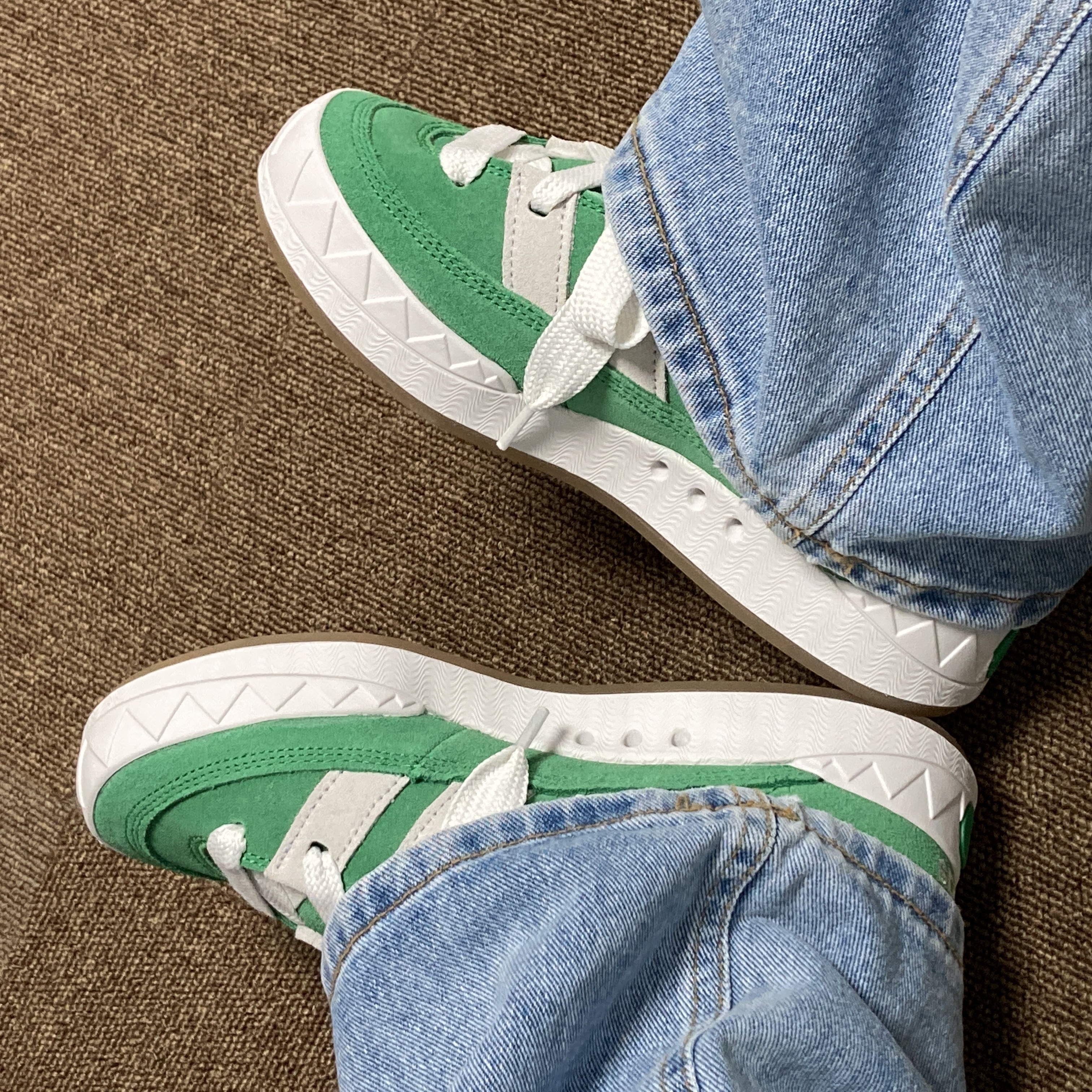 Adidas Adimatic Green 착용 스타일 - 1