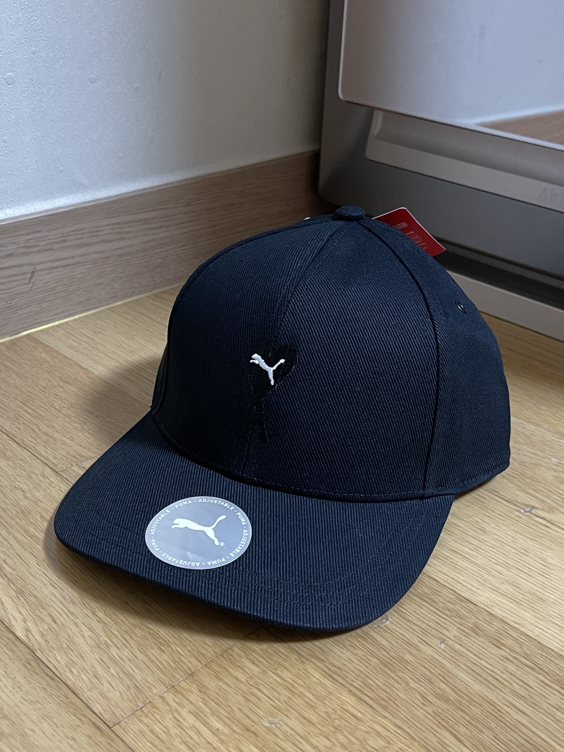 Puma x AMI Low Curve Cap Black 착용 스타일