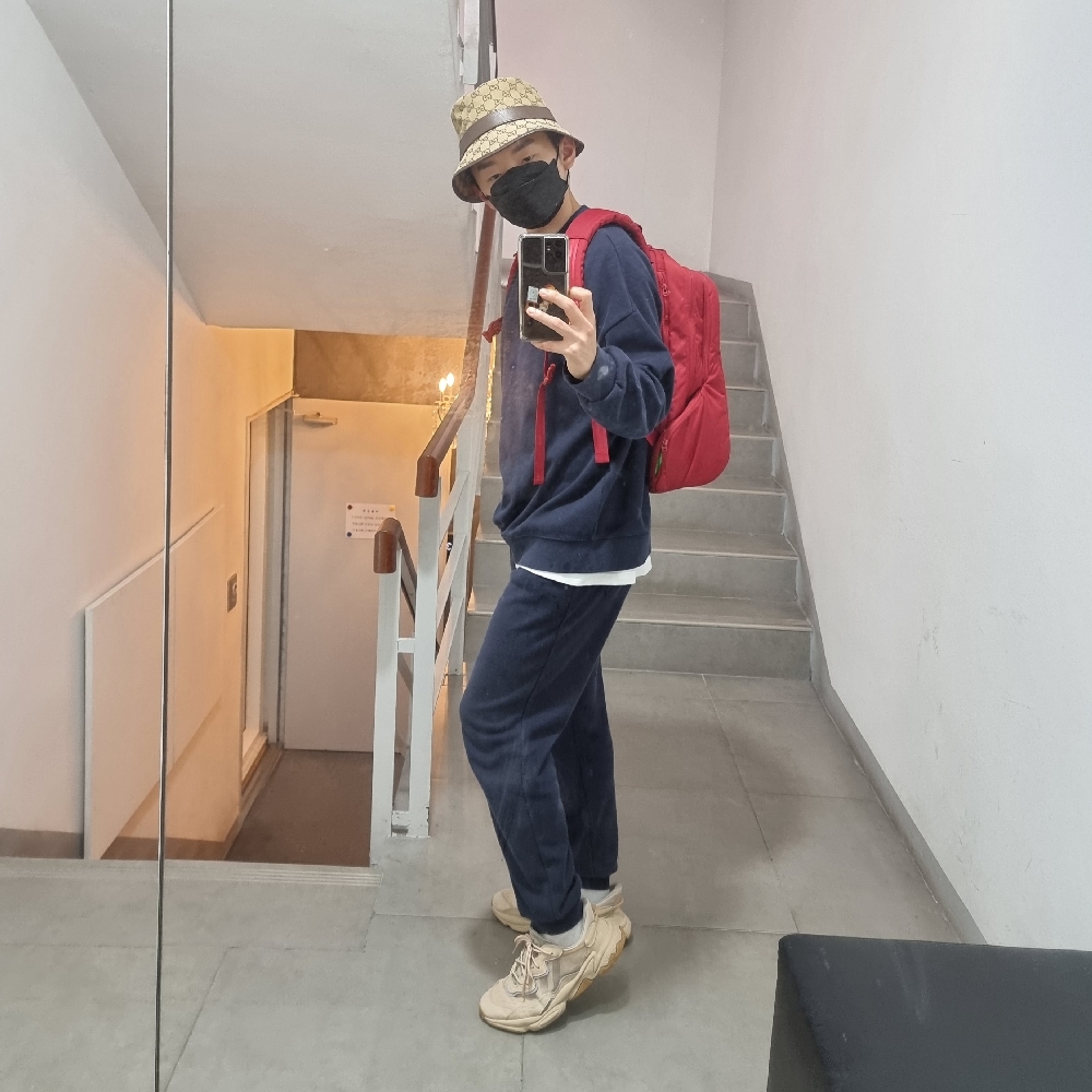 KREAM 프로필 이미지