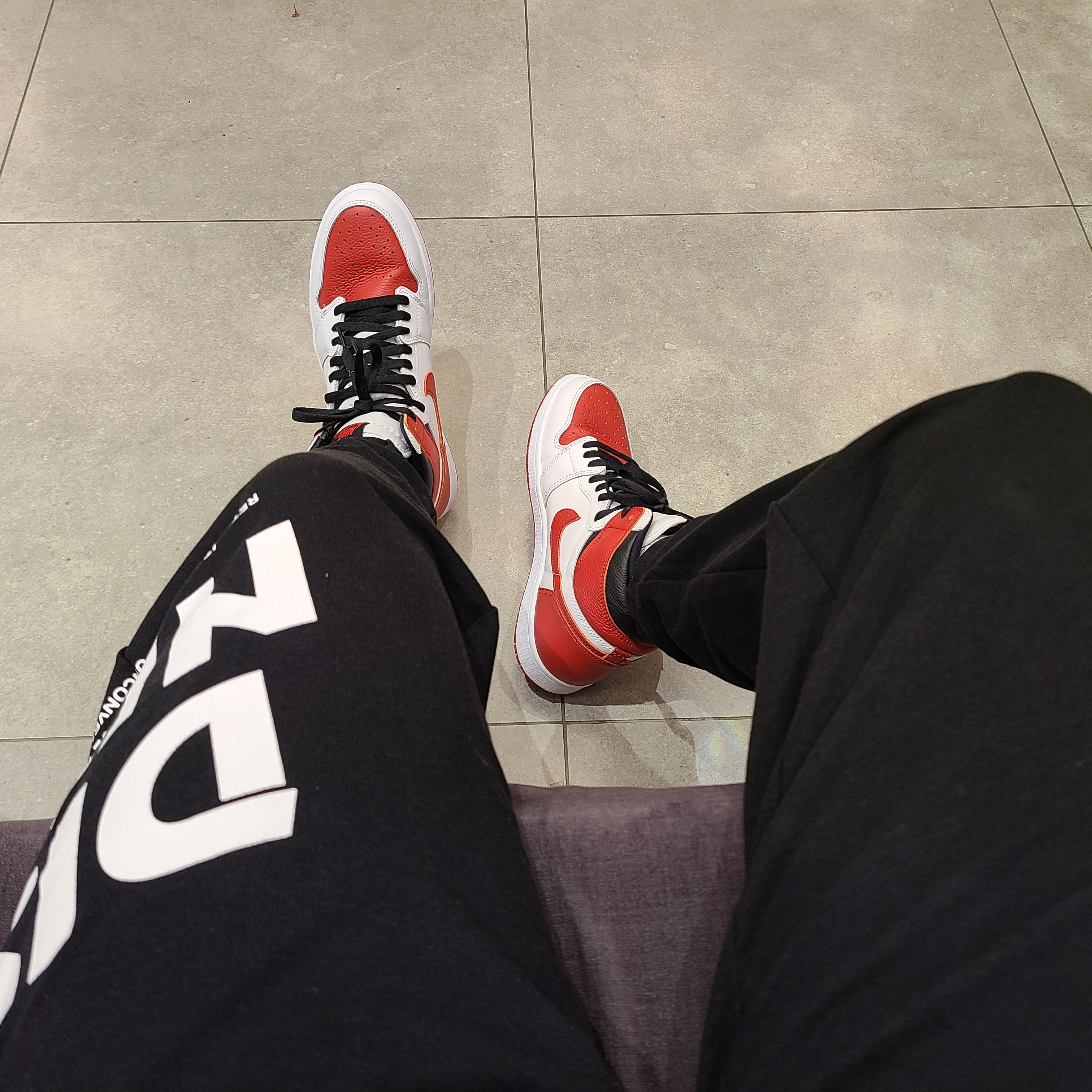 Jordan 1 Retro High OG Heritage 착용 스타일