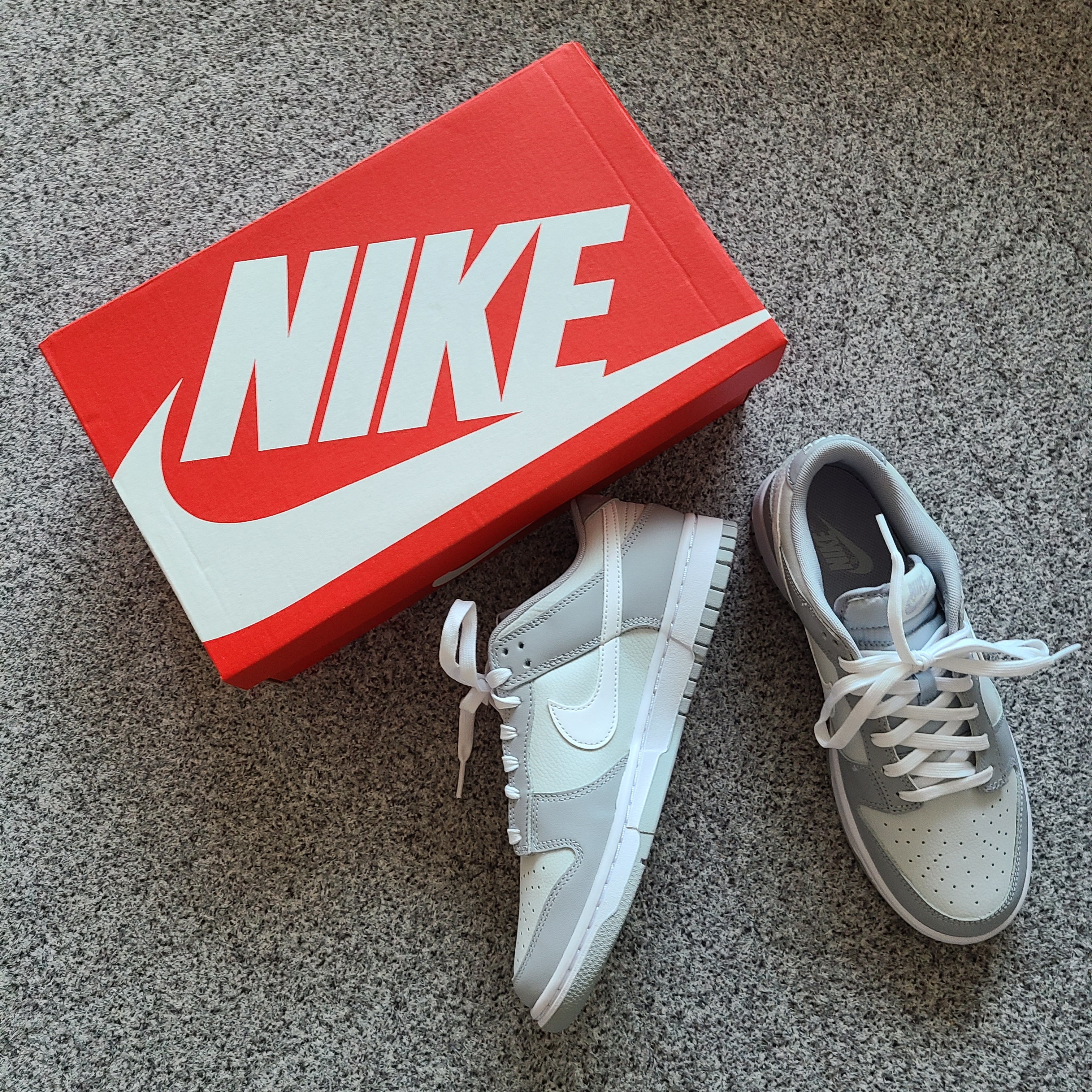 Nike Dunk Low Retro Wolf Grey 착용 스타일