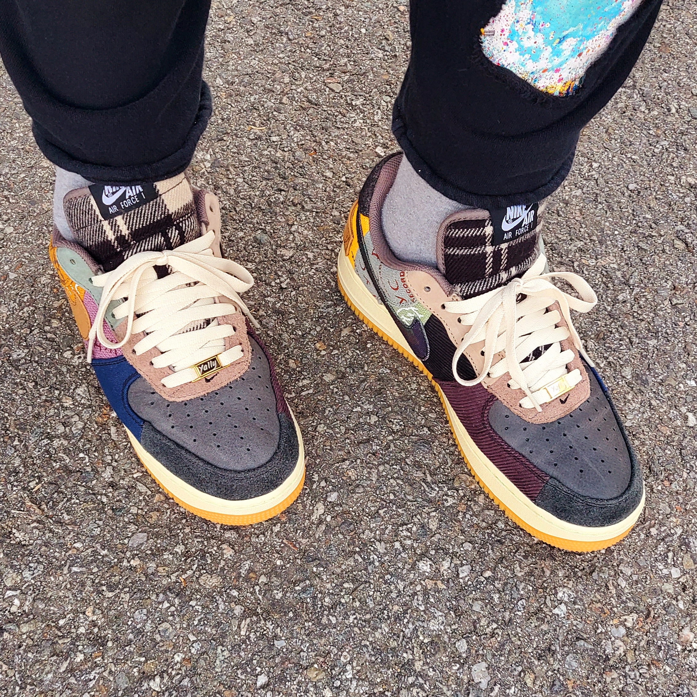 Nike x Travis Scott Air Force 1 Low Cactus Jack 착용 스타일 - 4